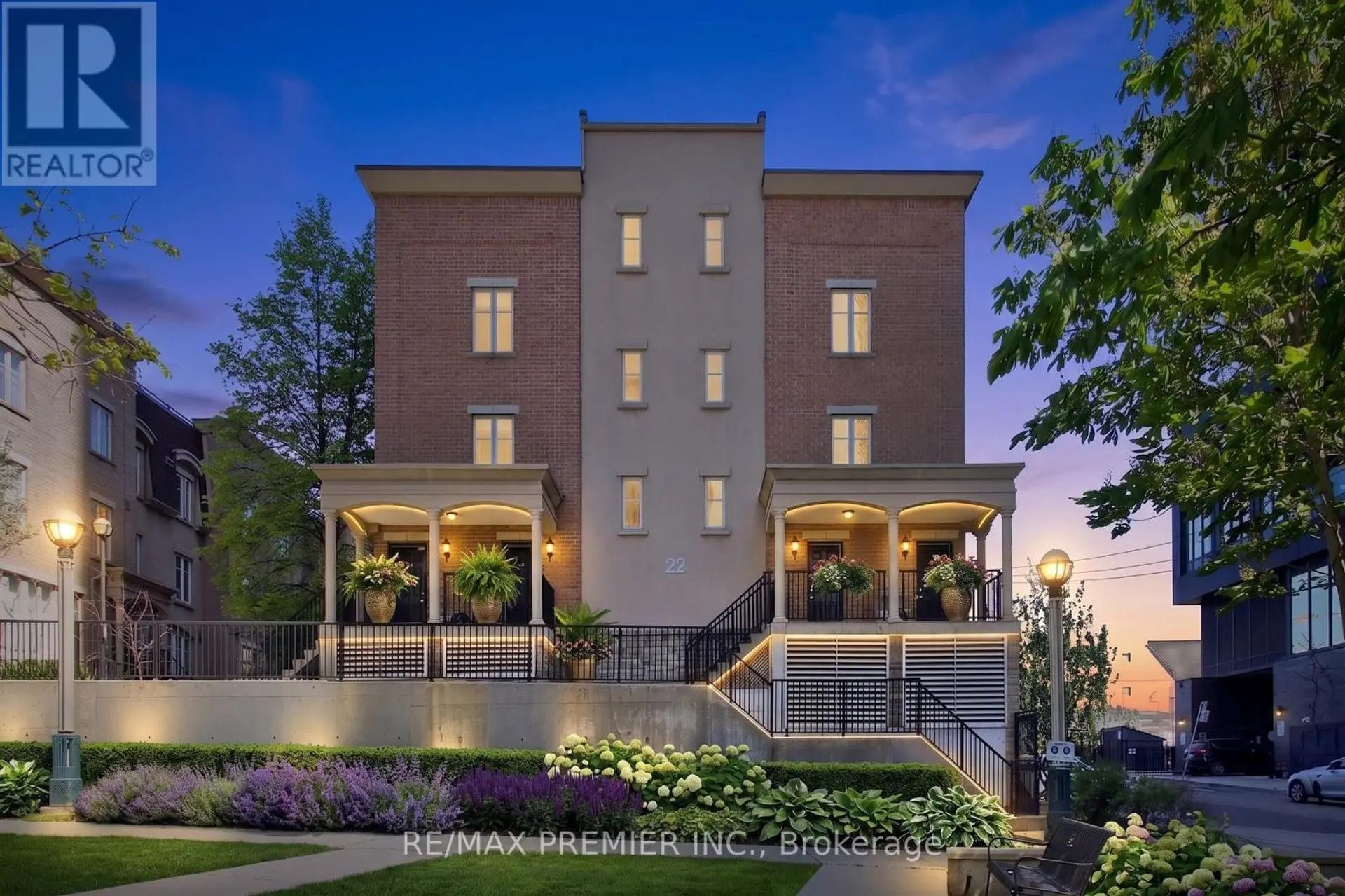 #109 22 WESTERN BATTERY ROAD - Image 2