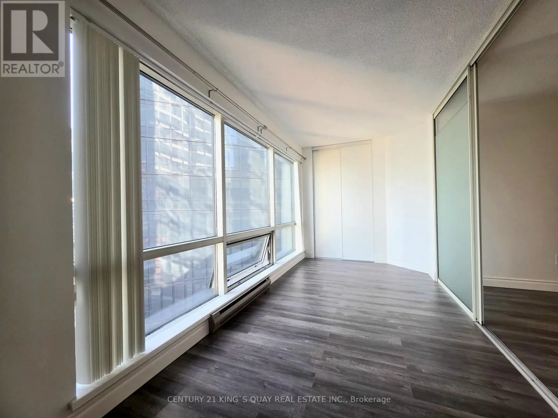 #2513 1001 BAY STREET - Image 7