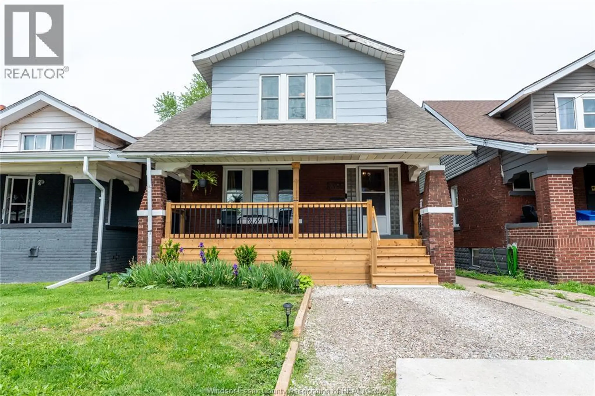 1366 Dufferin PLACE - Image 1
