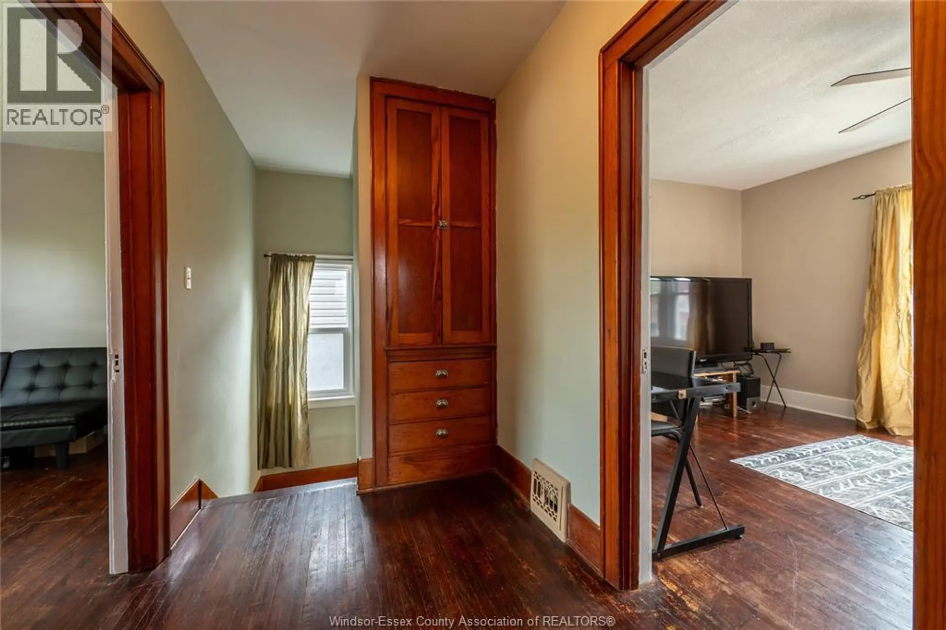 1366 Dufferin PLACE - Image 17