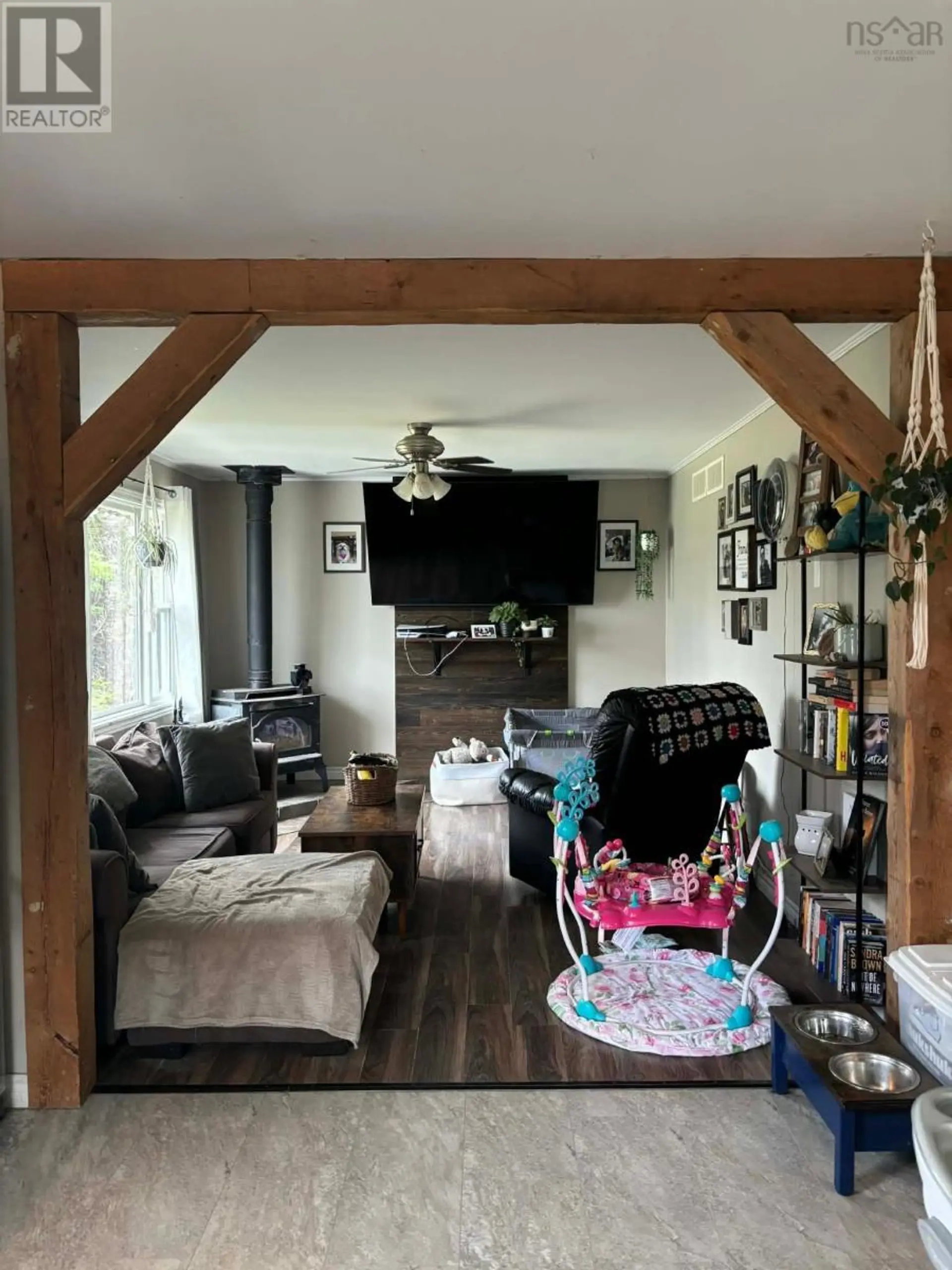 195 Brentwood Road - Image 5