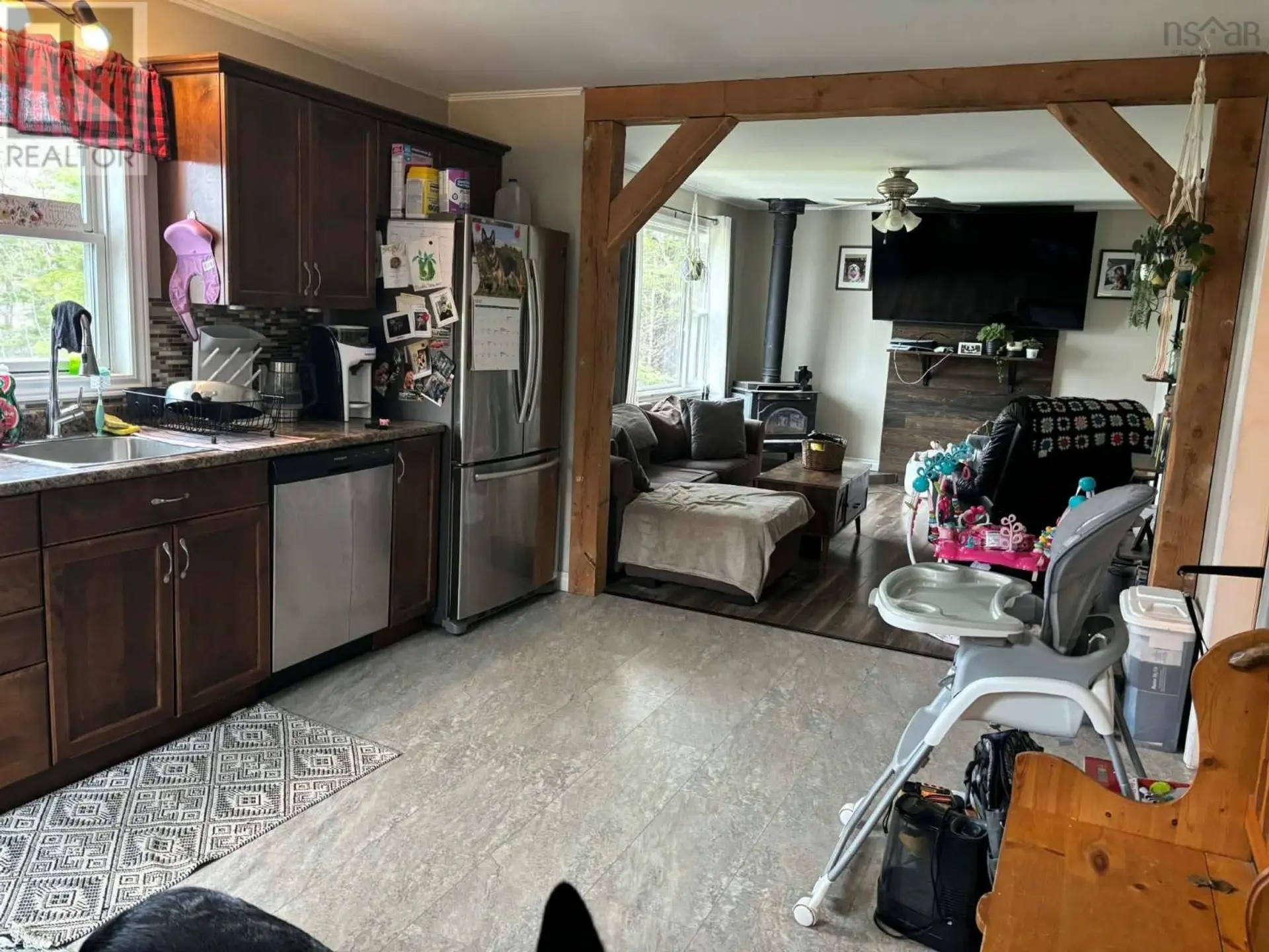 195 Brentwood Road - Image 3