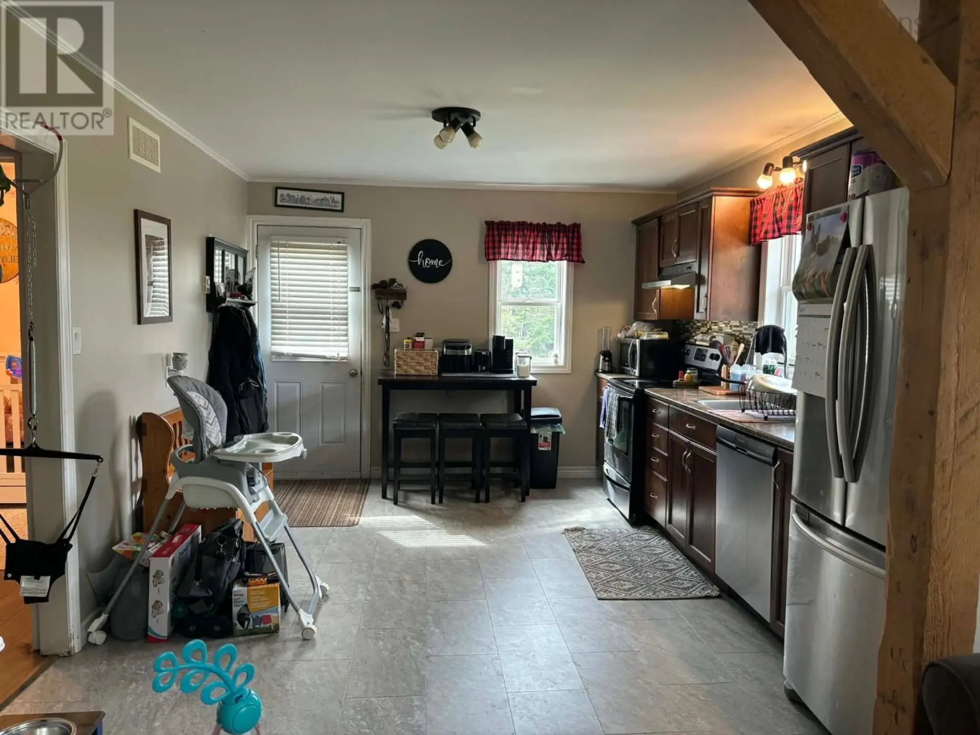 195 Brentwood Road - Image 4
