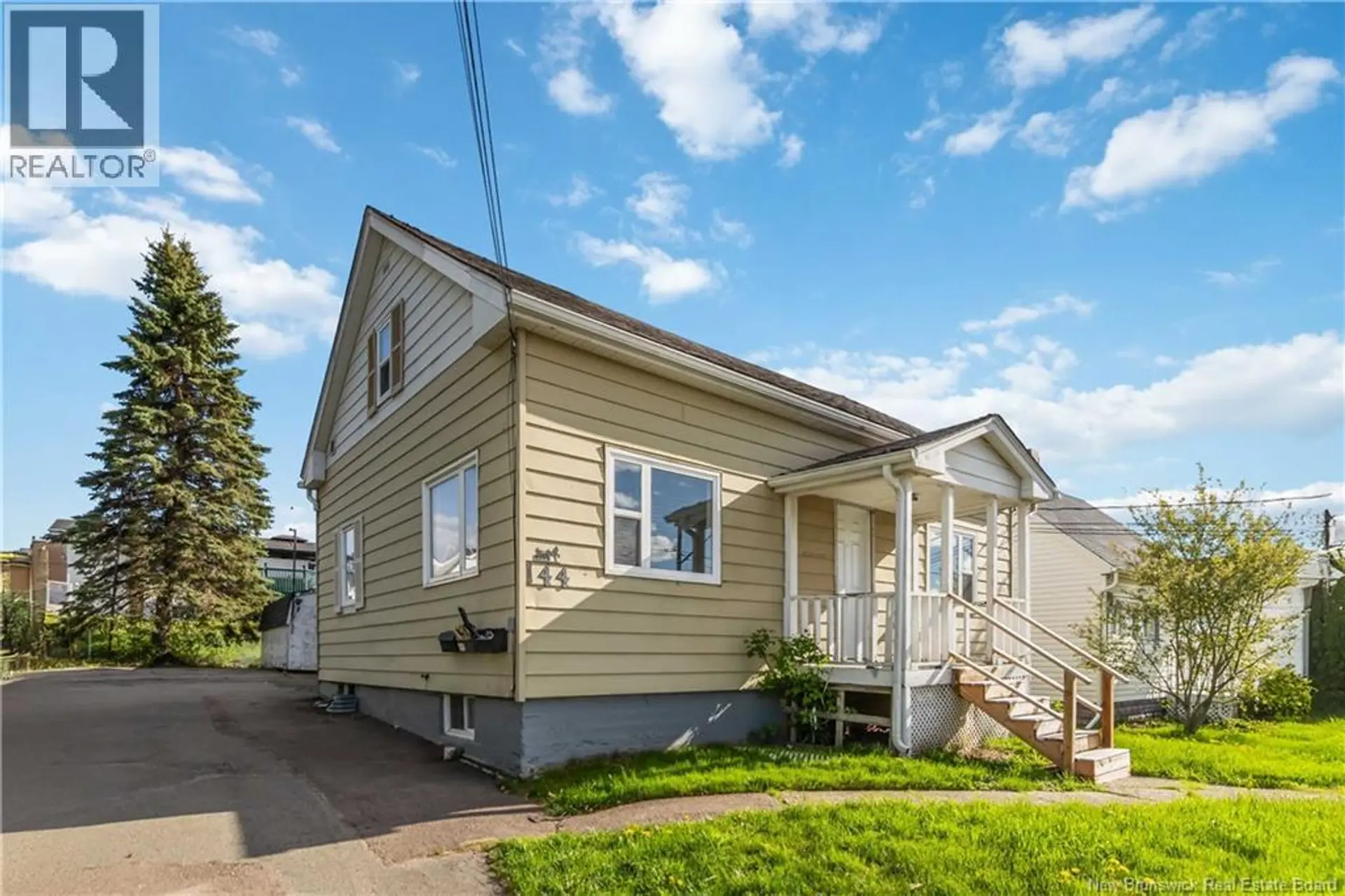 Property at 144 Gould Street, Dieppe, NB