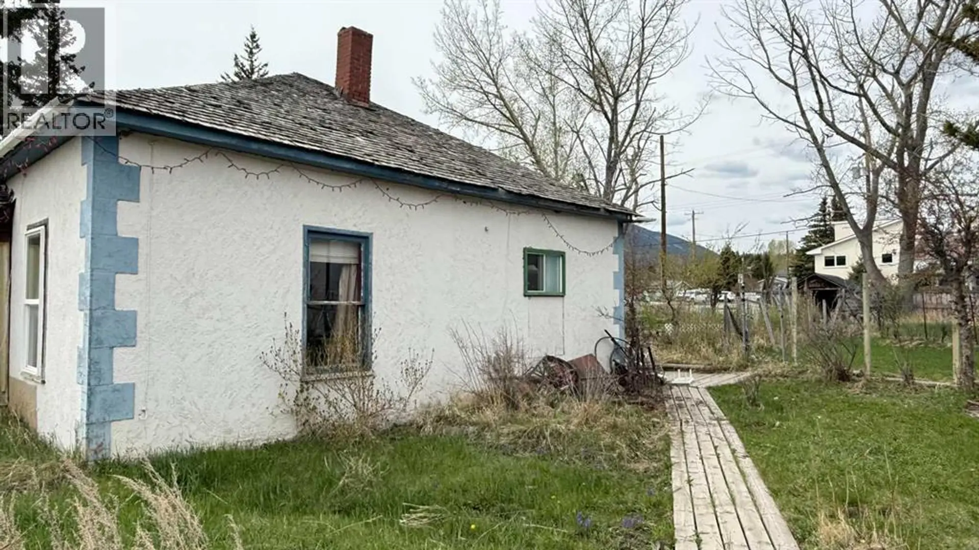 2520 213 Street - Image 1