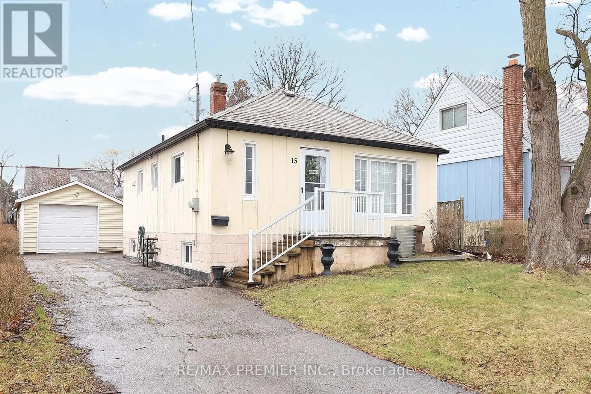 15 BONIFACE AVENUE - Image 1