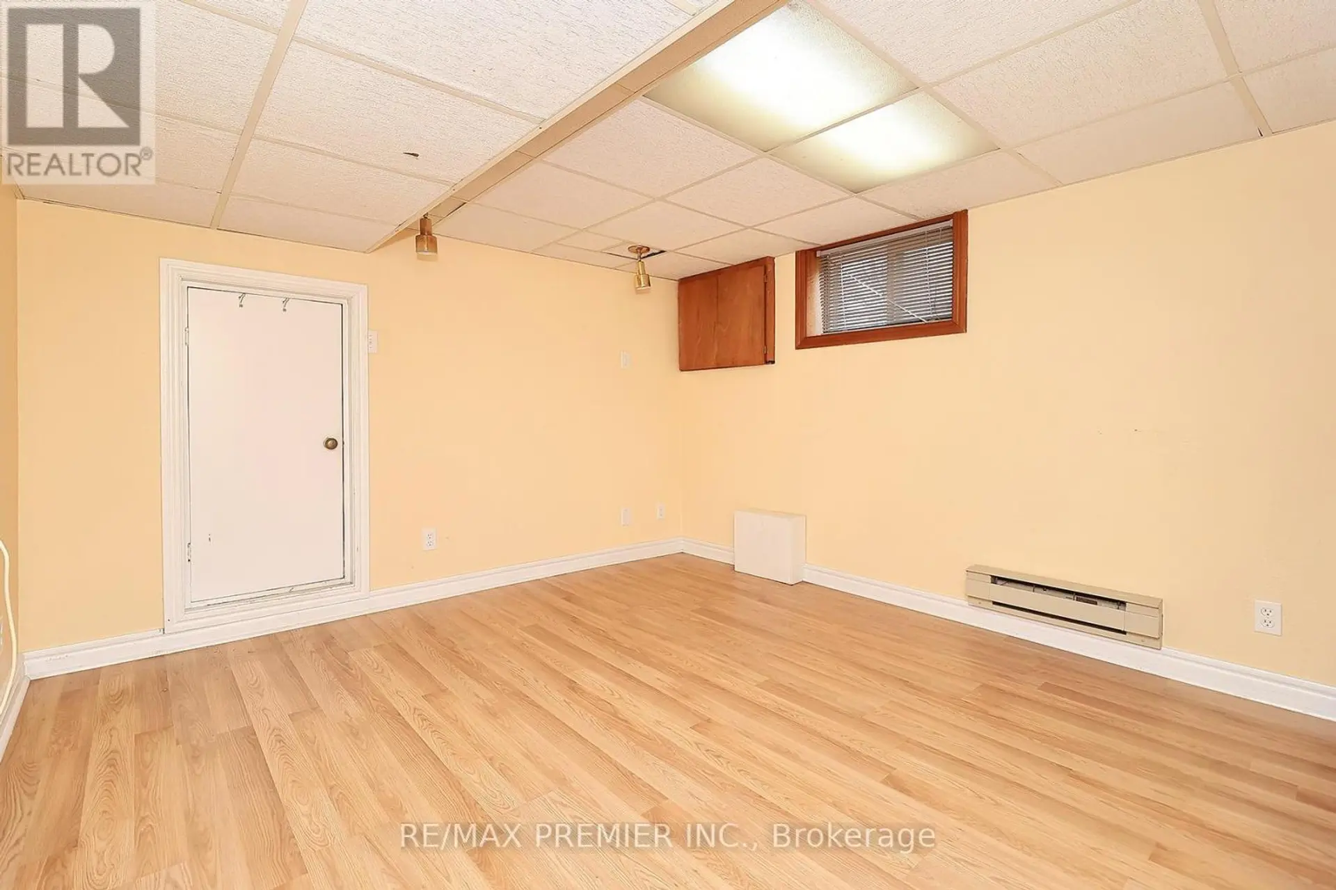 15 BONIFACE AVENUE - Image 12