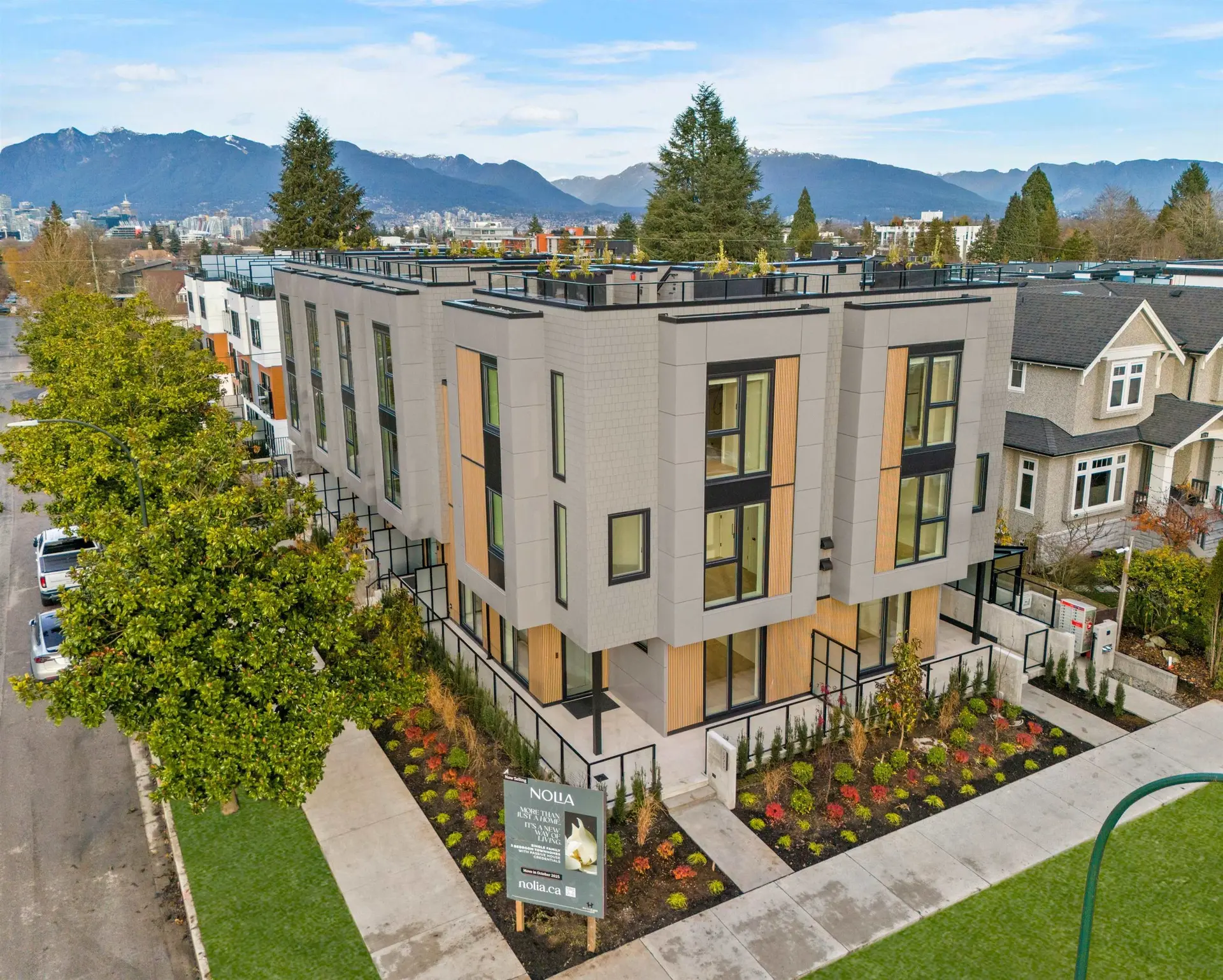 Property at 595 W 29th Avenue, Vancouver, BC