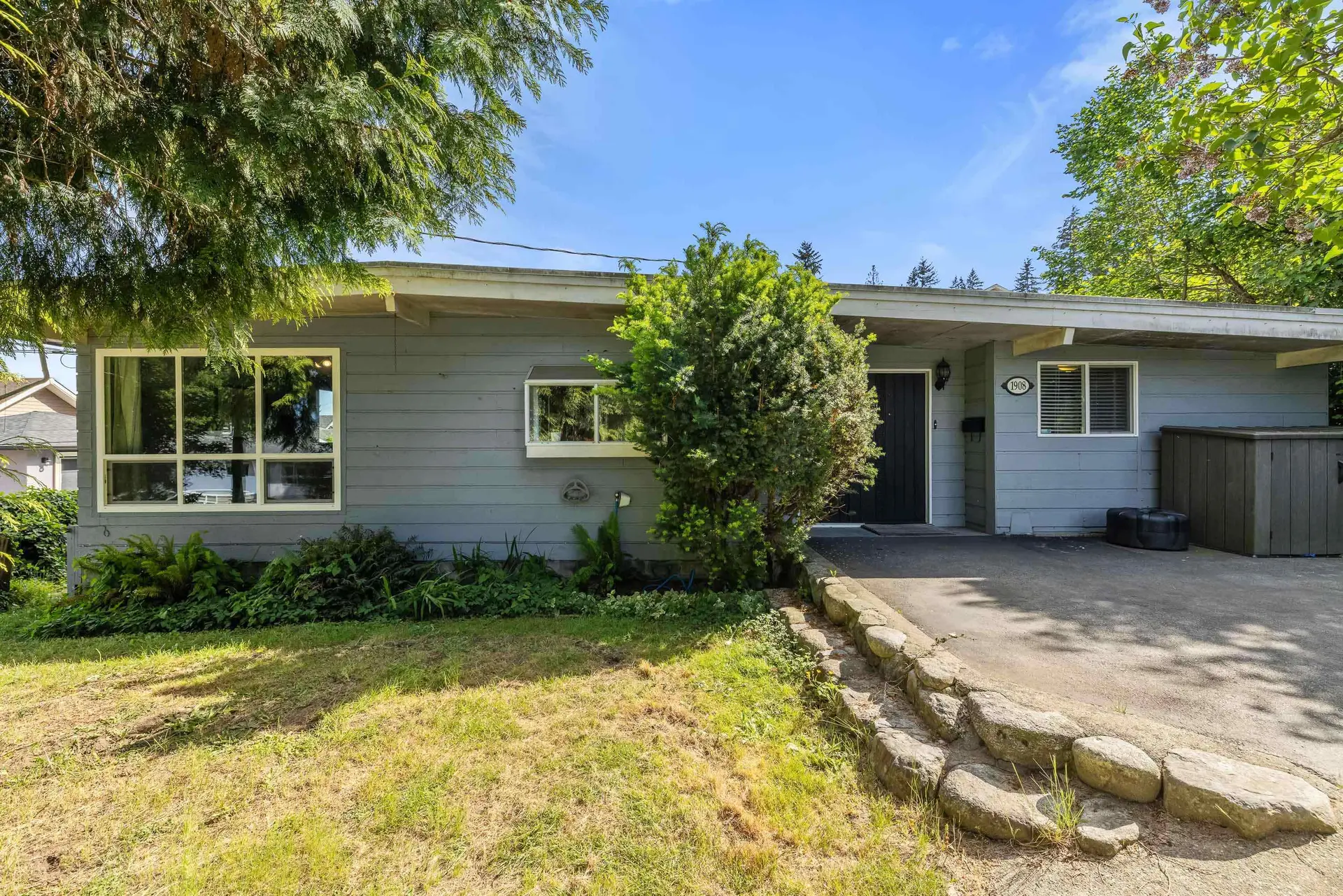 Property at 1908 Warwick Crescent, Port Coquitlam, BC