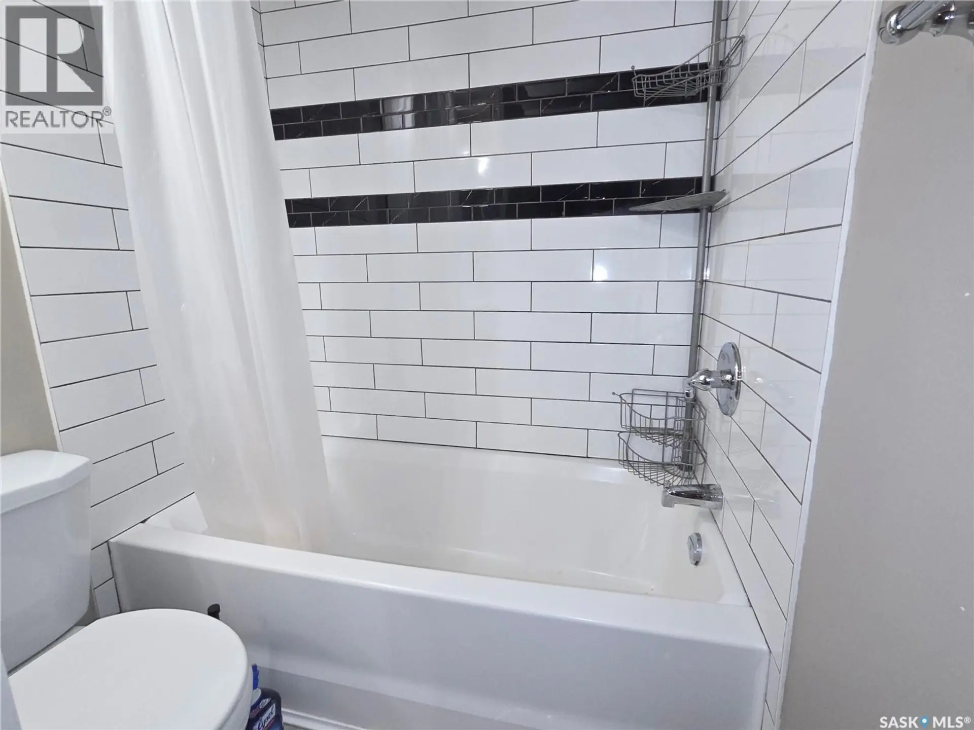 #22 208 Lindsay PLACE - Image 15