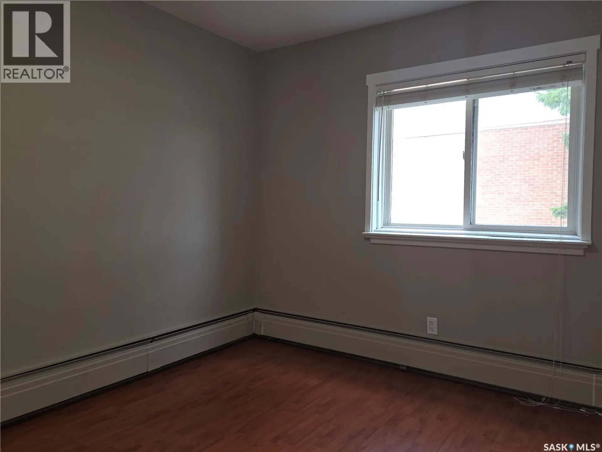 #22 208 Lindsay PLACE - Image 16