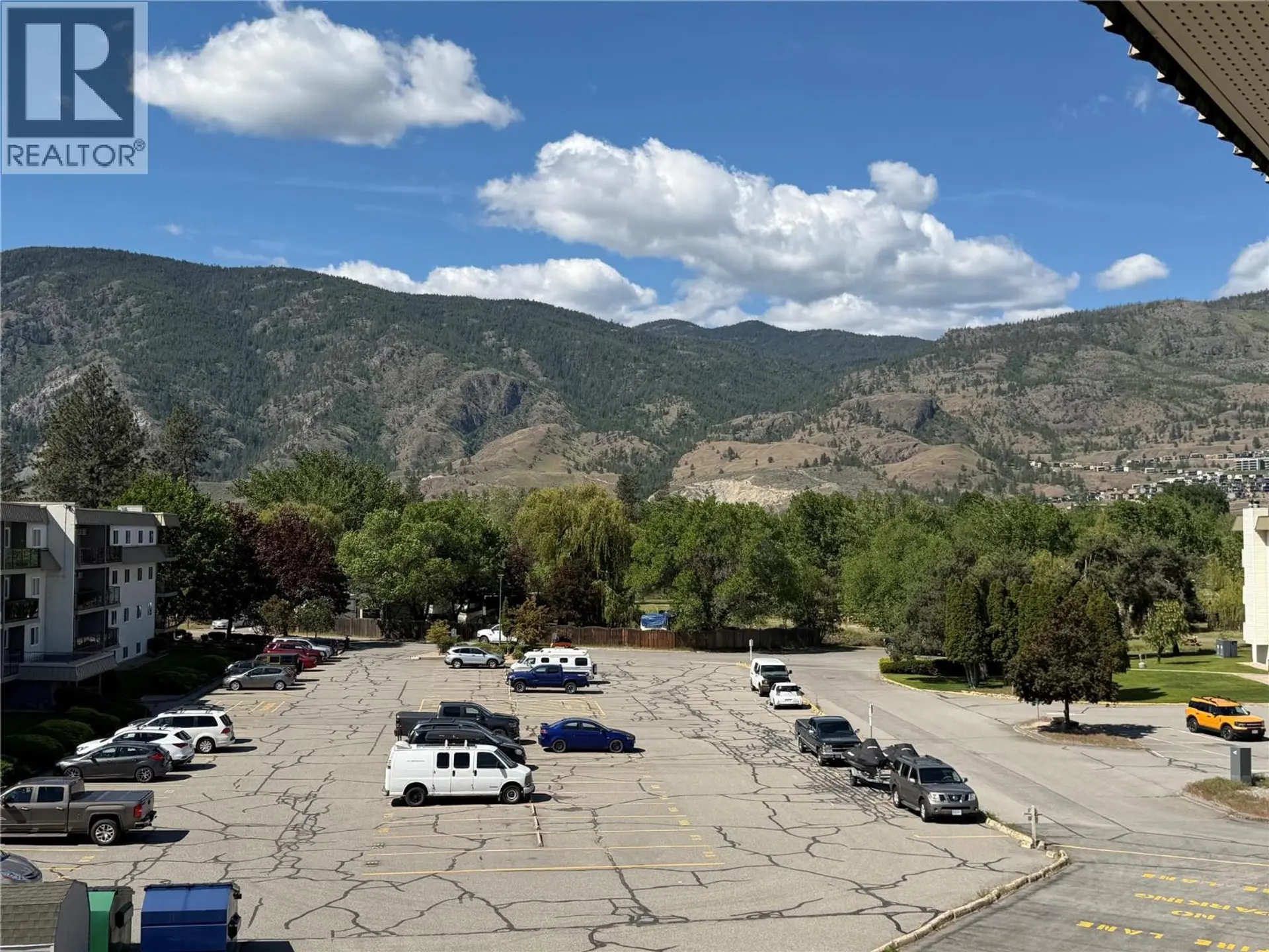 #415 130 Skaha Place - Image 17