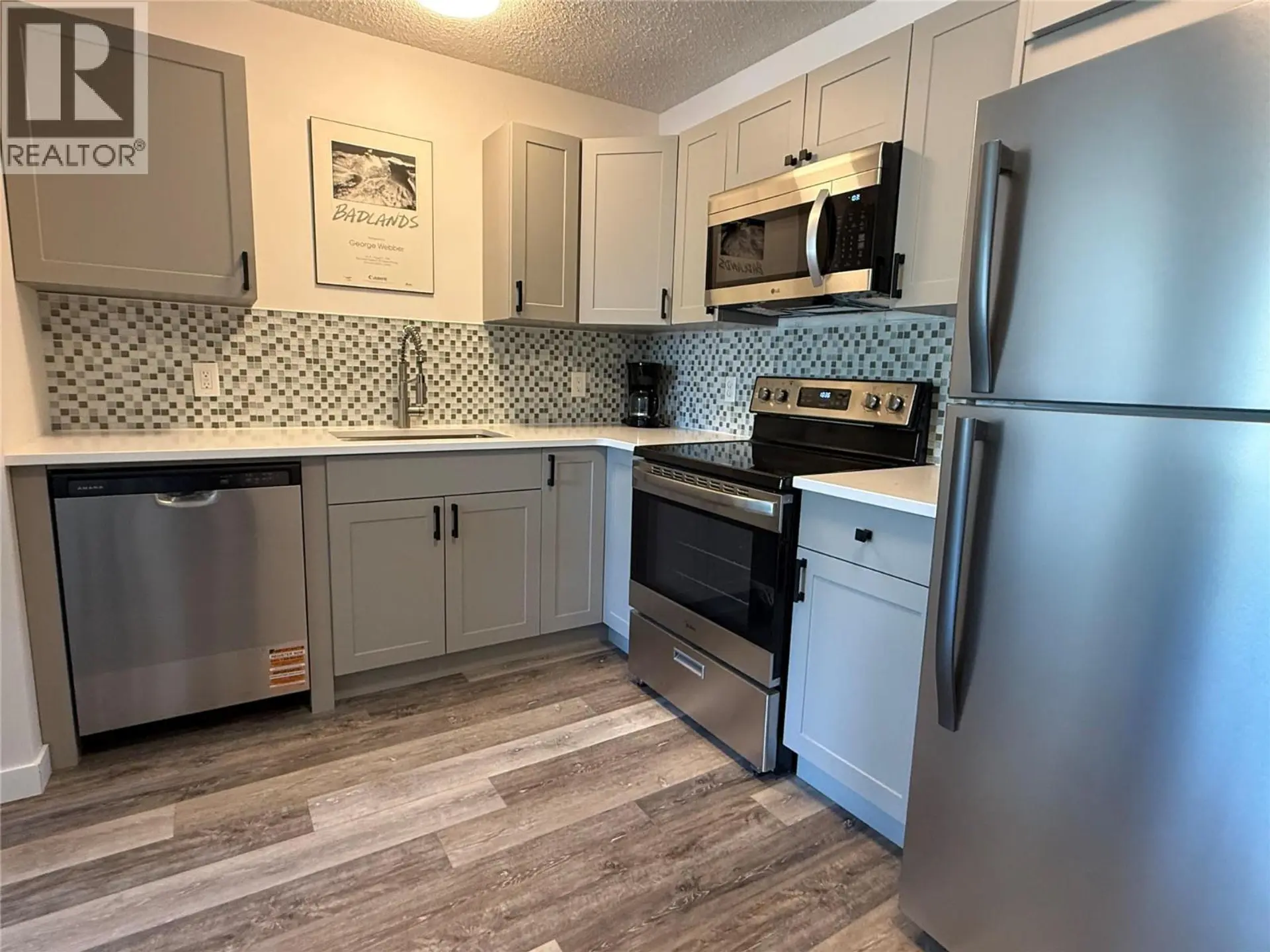 #415 130 Skaha Place - Image 4