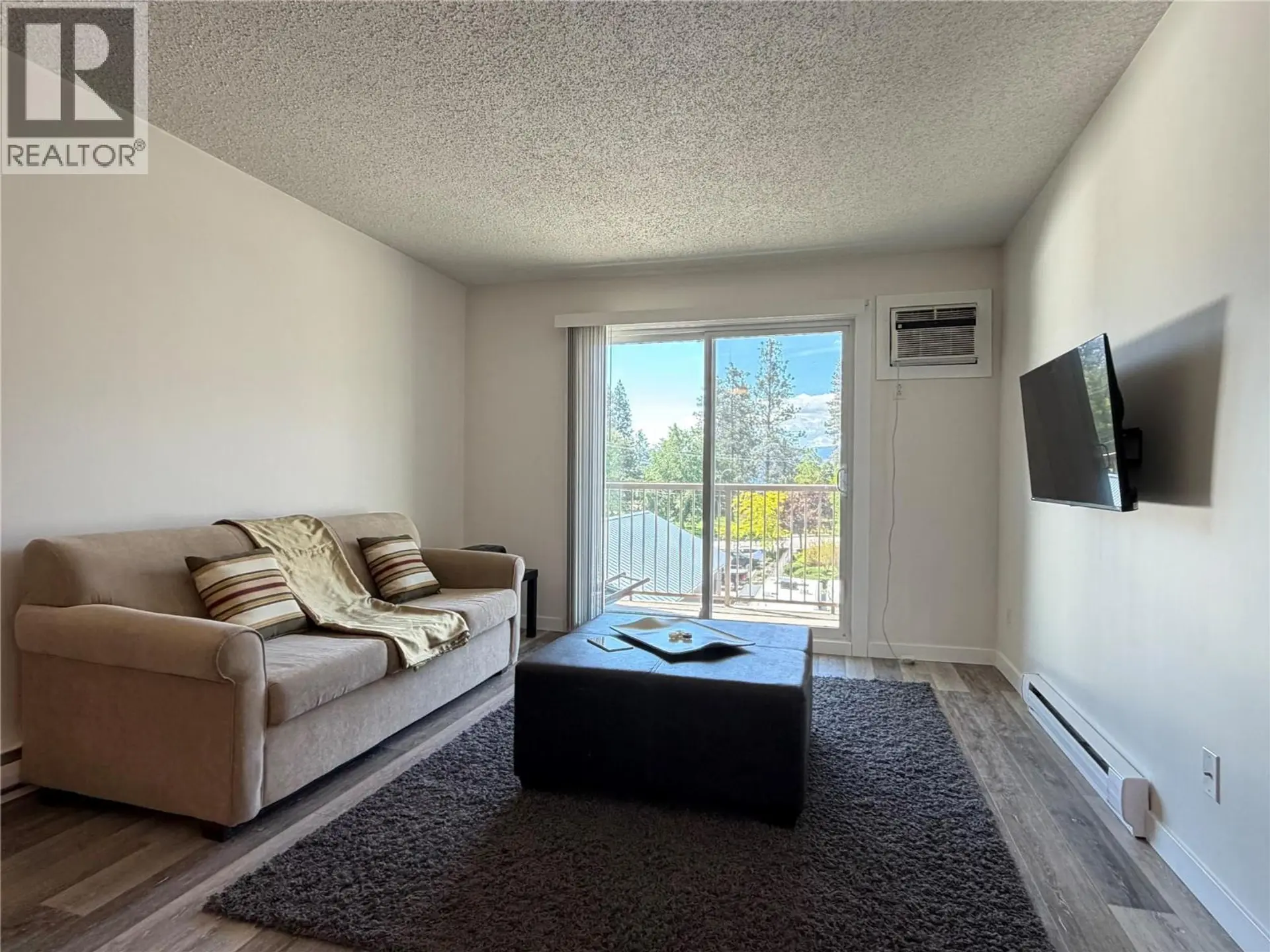 #415 130 Skaha Place - Image 8