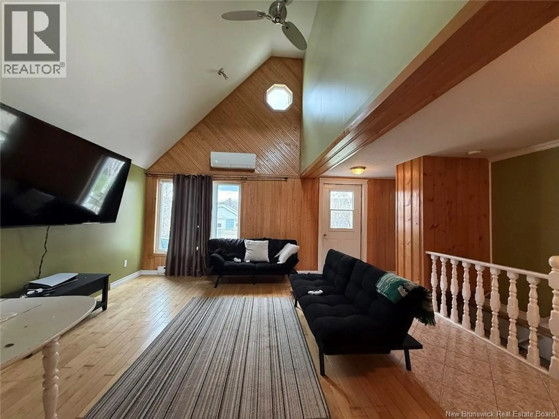 1156 St-Francois Street - Image 5