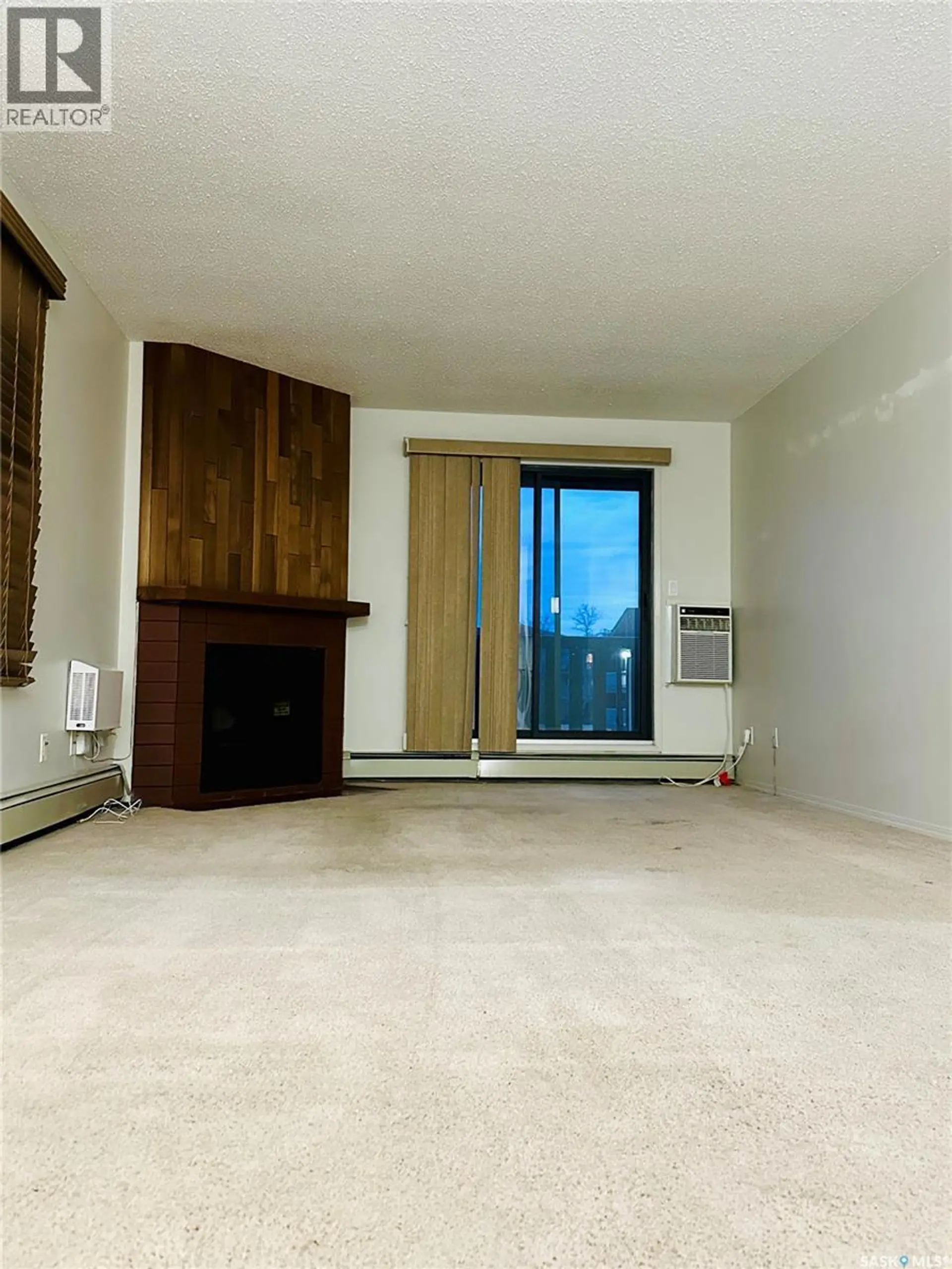 #305 1110 9th AVENUE NE - Image 2