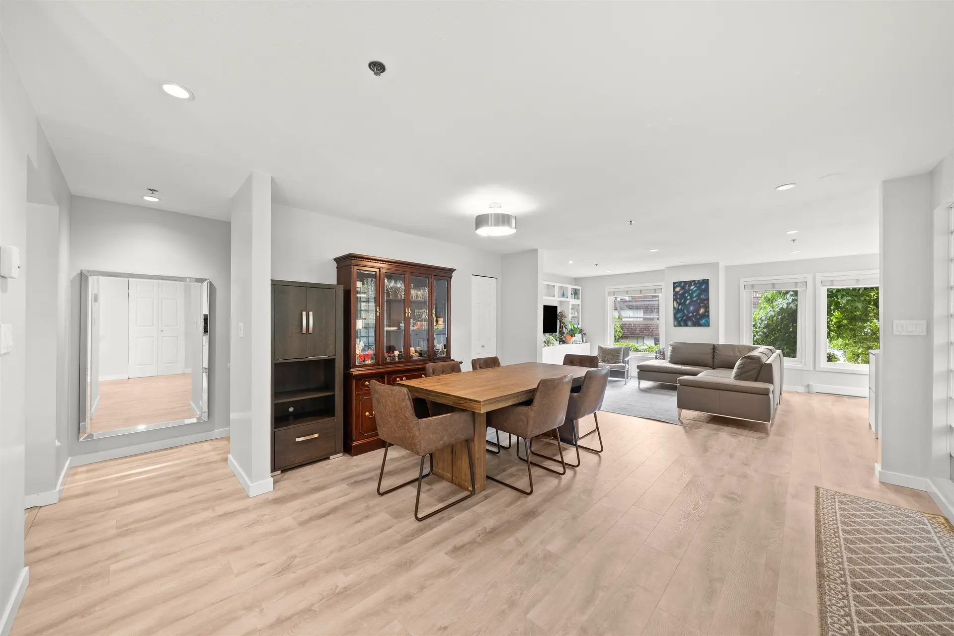 601 W 16th Avenue - Image 7
