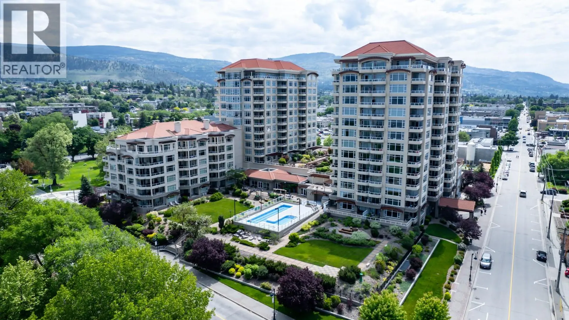 Property at #1007 160 LAKESHORE Drive, Penticton, BC