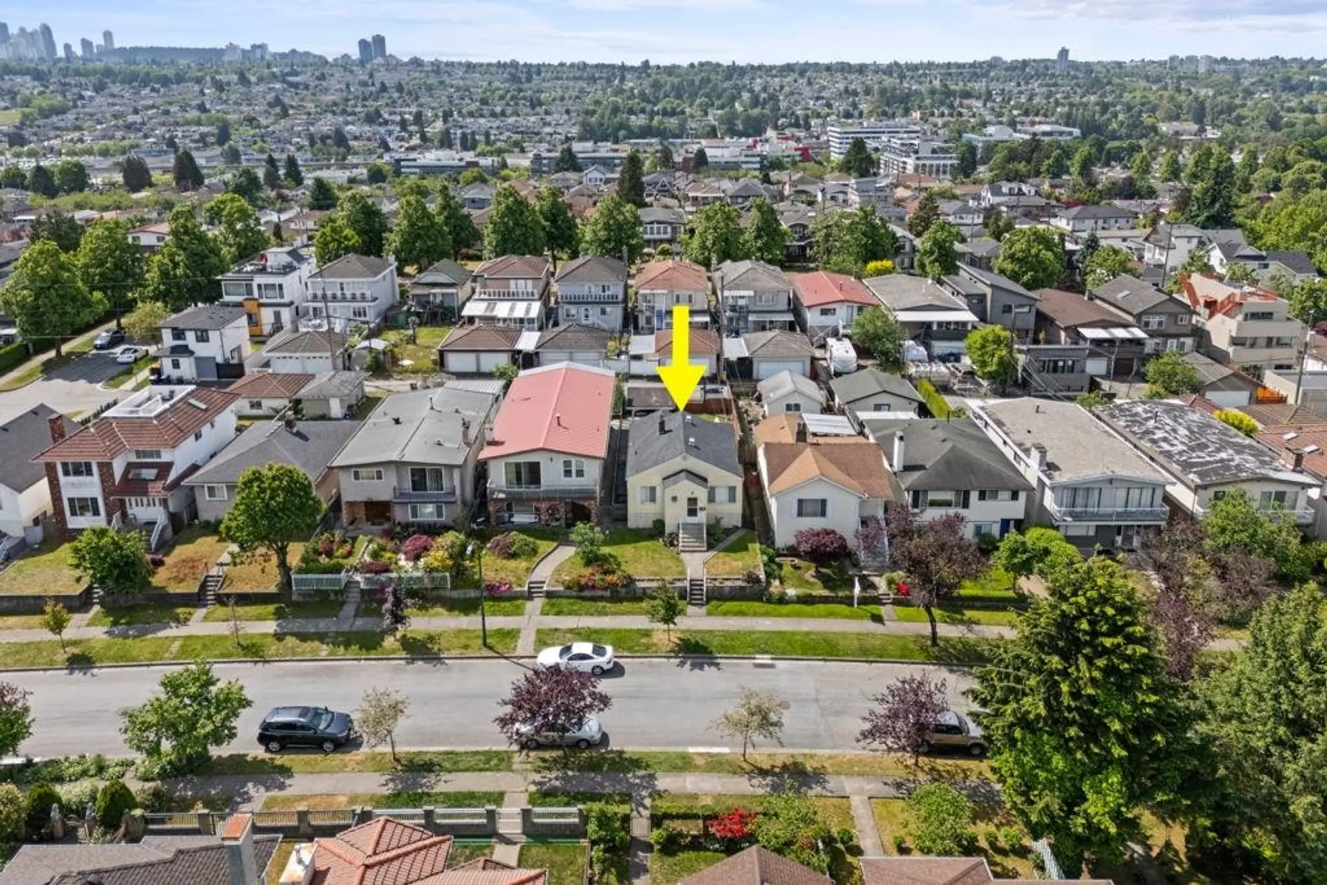 2964 E 4th Avenue - Image 2