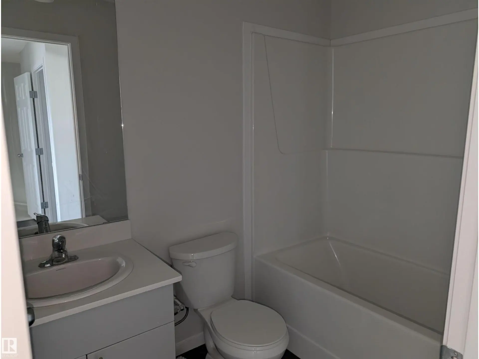 17619 49 ST NW NW - Image 10
