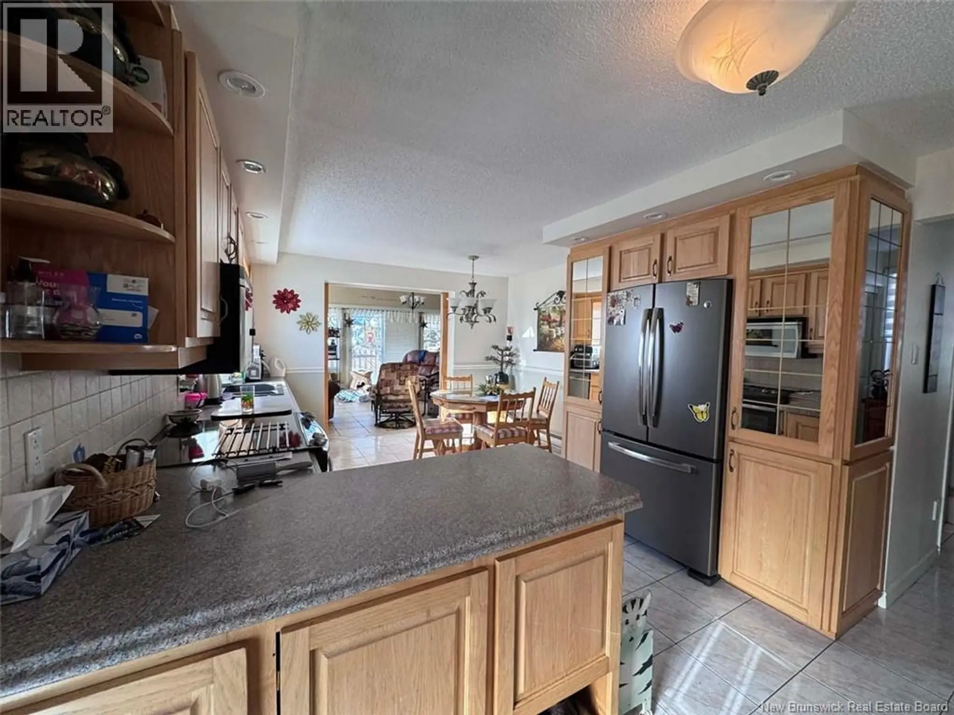 42 39th Avenue - Image 4