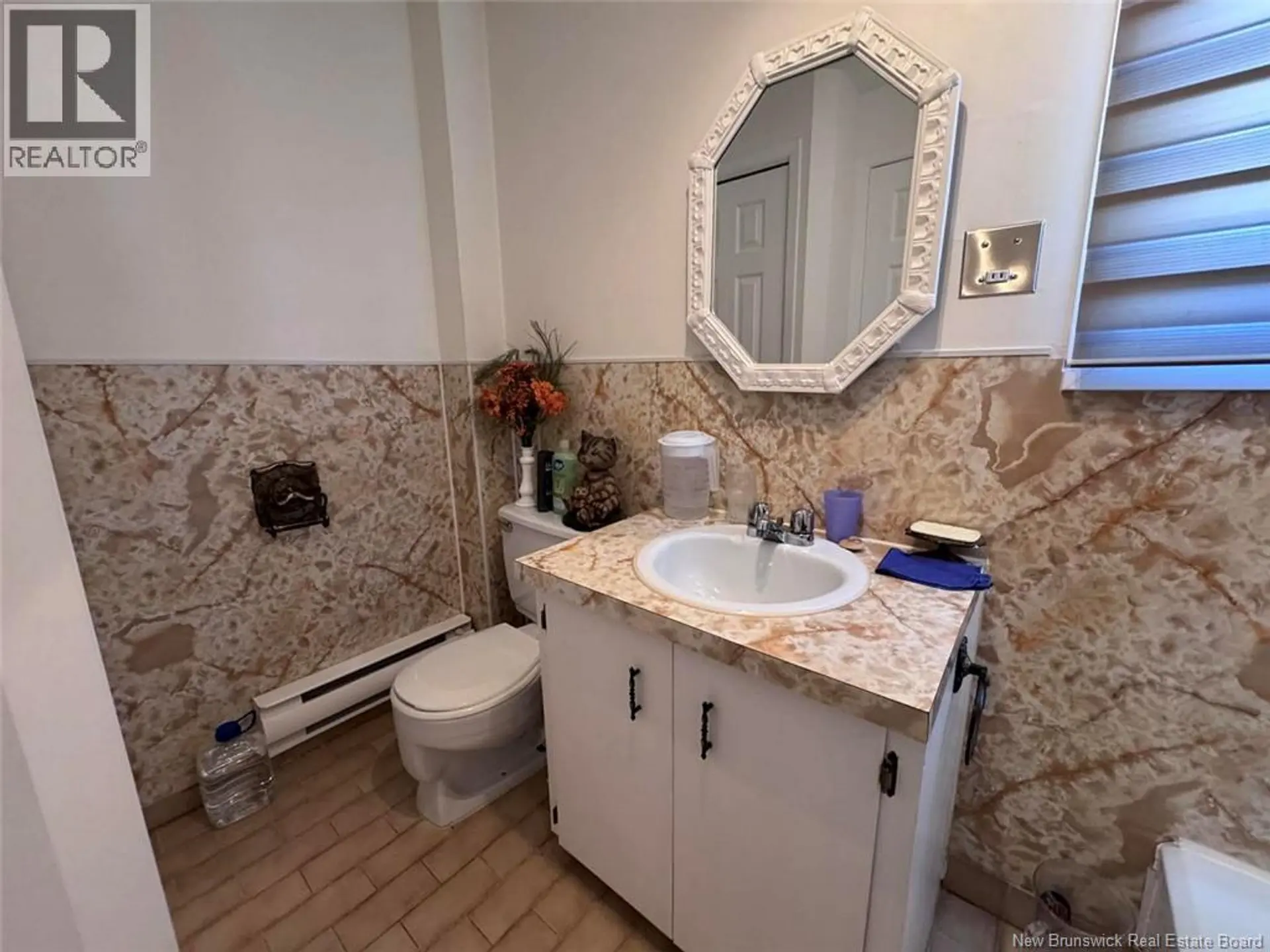 42 39th Avenue - Image 17