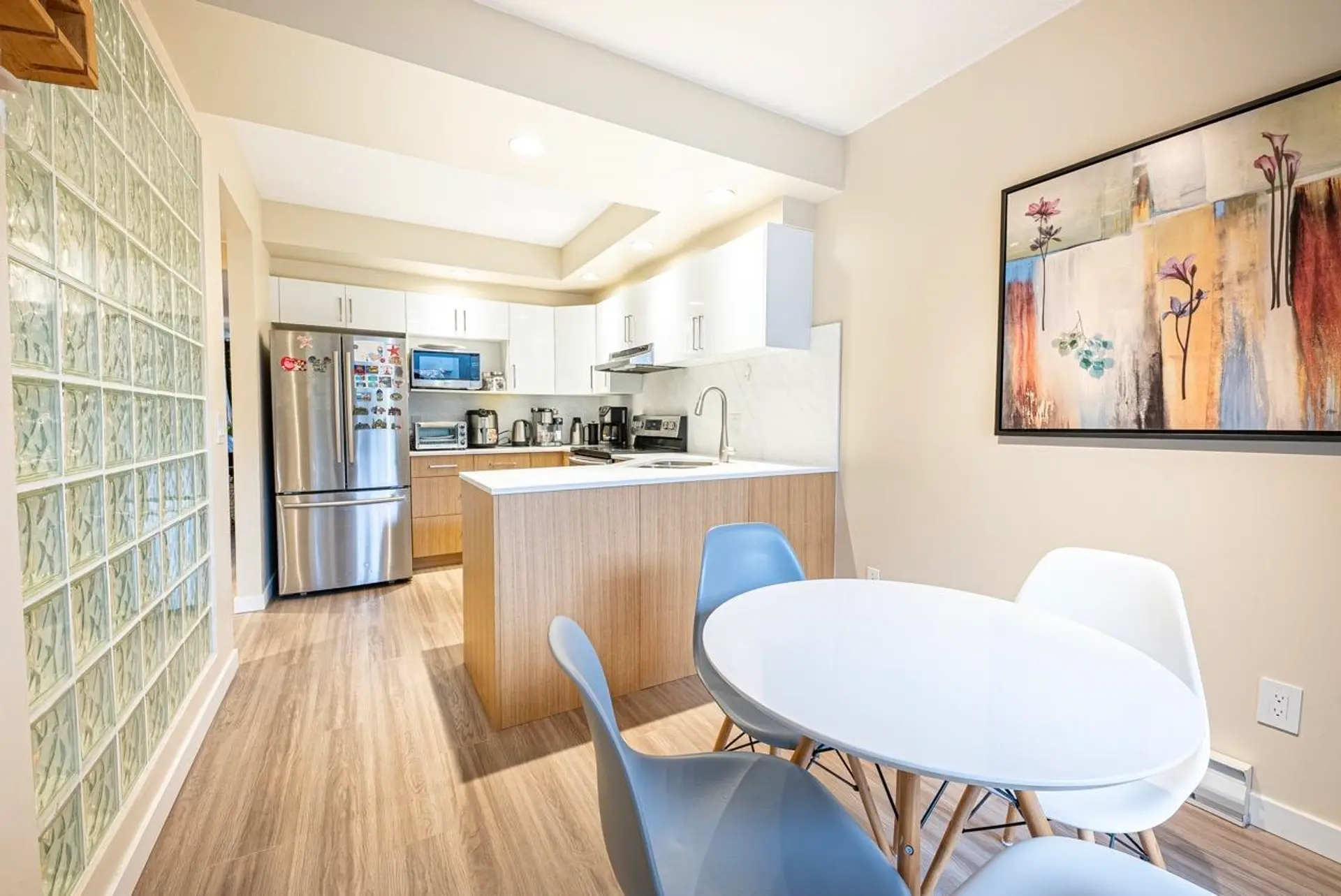 #206 3151 Woodbine Drive - Image 5