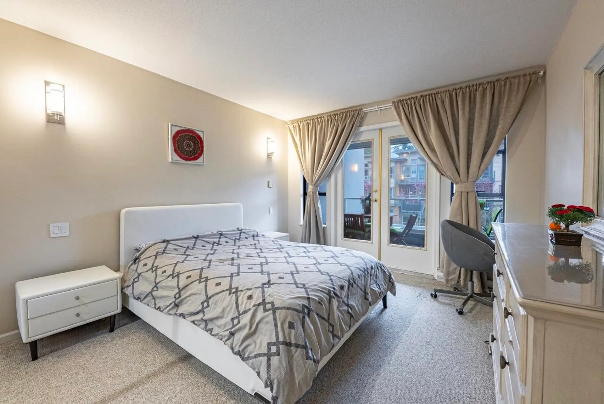 #206 3151 Woodbine Drive - Image 10