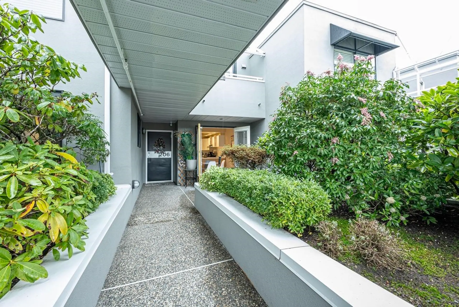 #206 3151 Woodbine Drive - Image 11