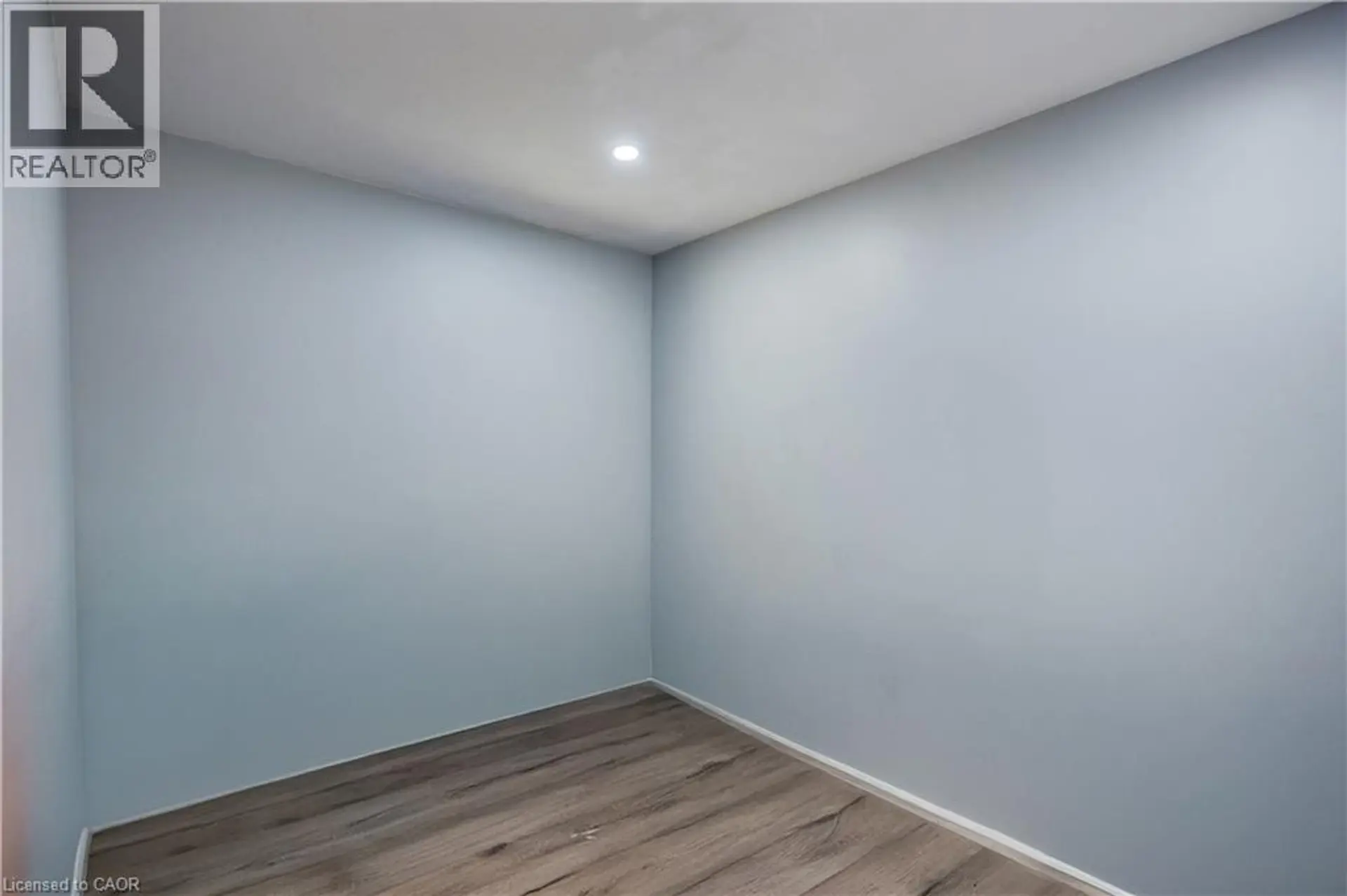 100 LAURIS Avenue - Image 16