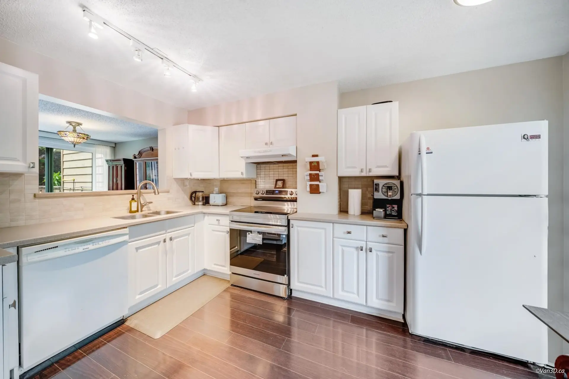 Property at 4253 Birchwood Crescent, Burnaby, BC