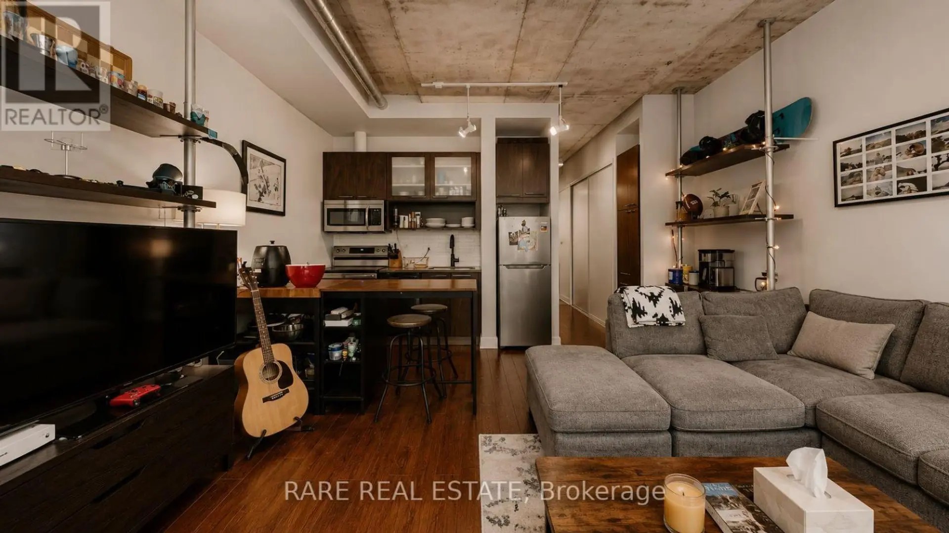 #205 66 PORTLAND STREET - Image 10
