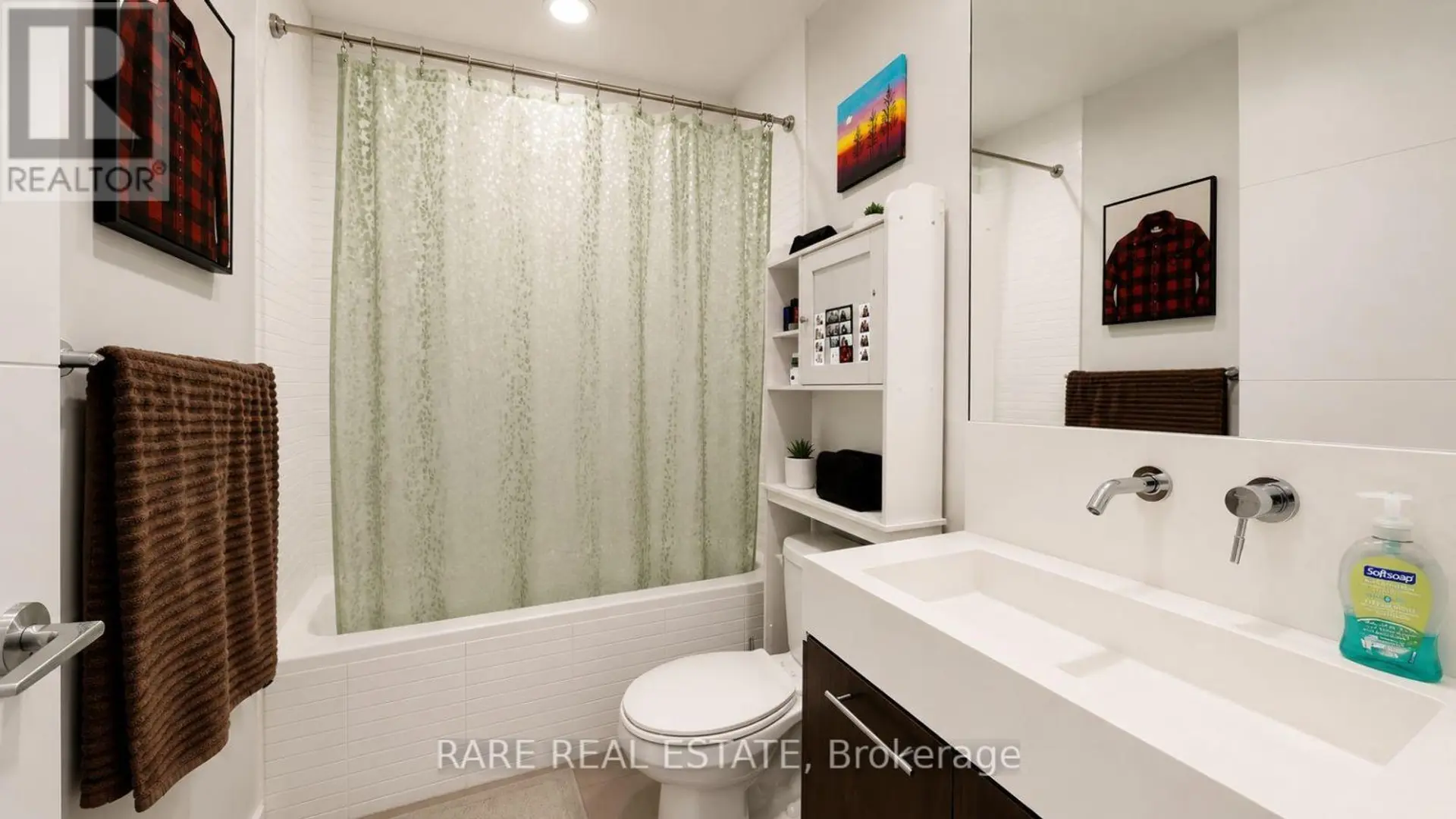 #205 66 PORTLAND STREET - Image 9