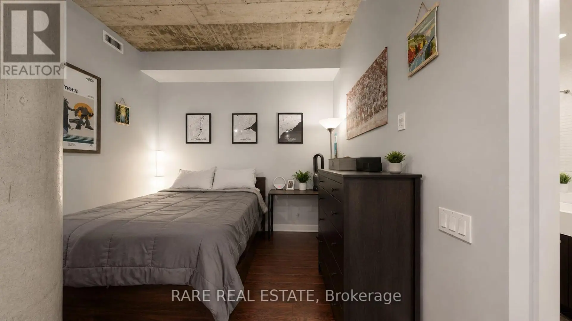 #205 66 PORTLAND STREET - Image 4