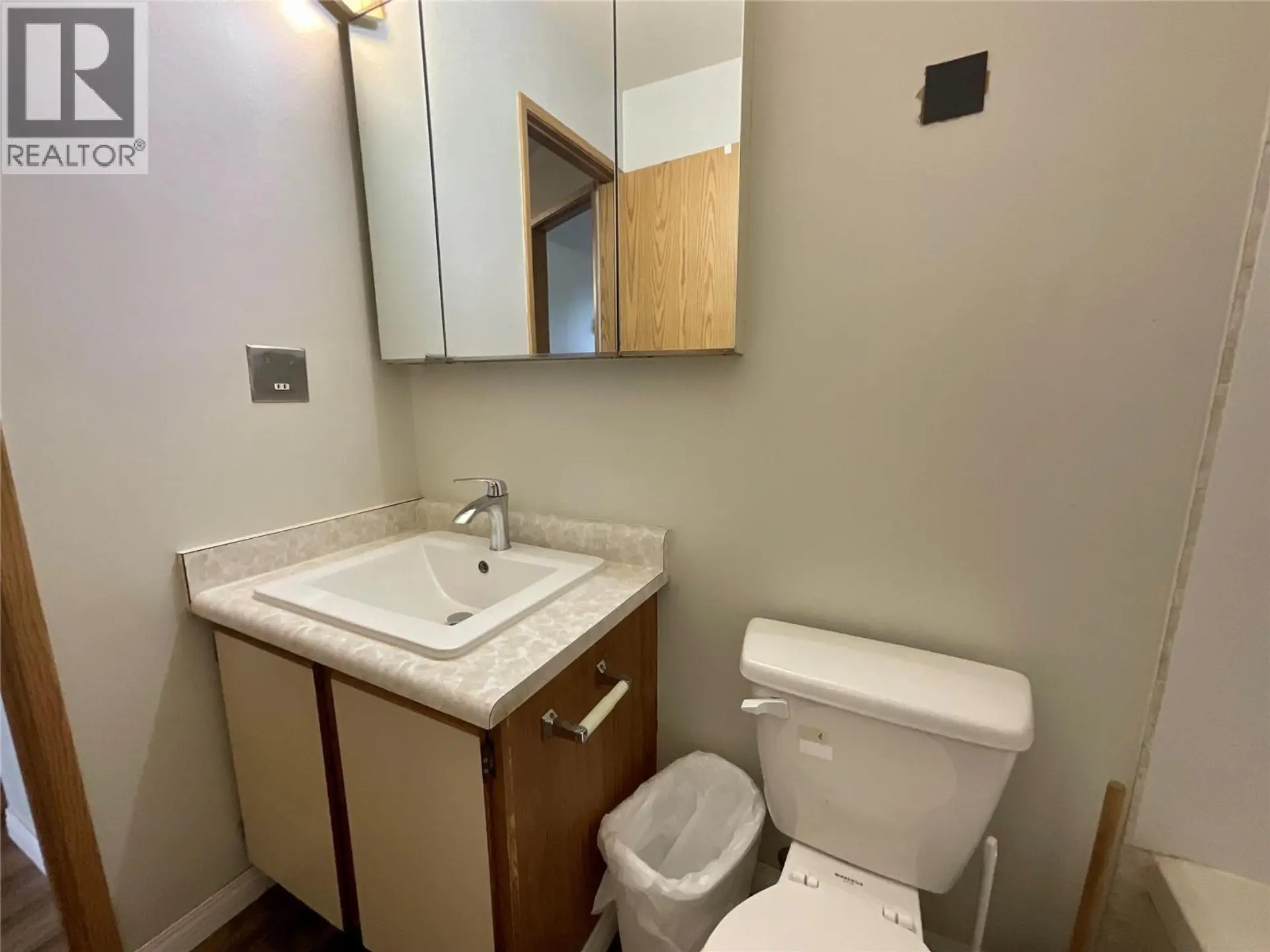 #315 108 Spruce Avenue - Image 13