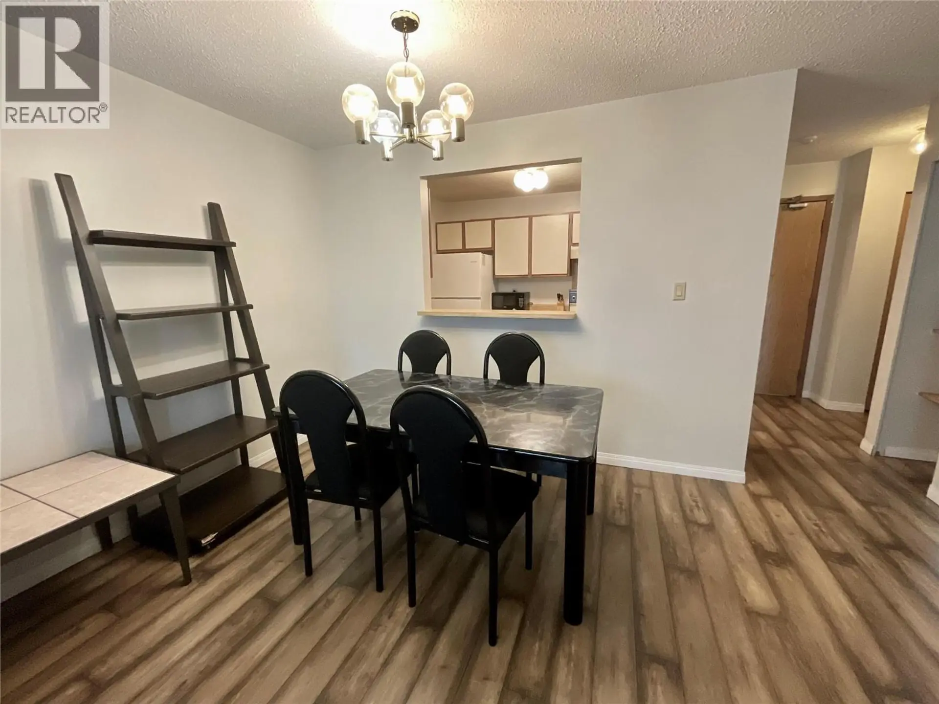 #315 108 Spruce Avenue - Image 6