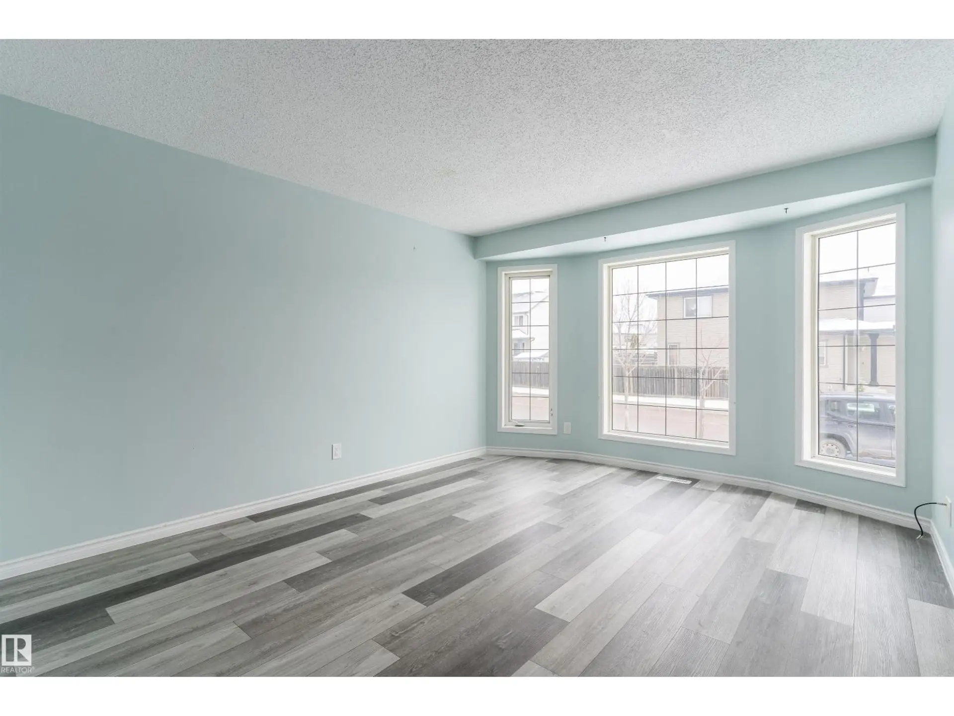 16304 43 ST NW - Image 3
