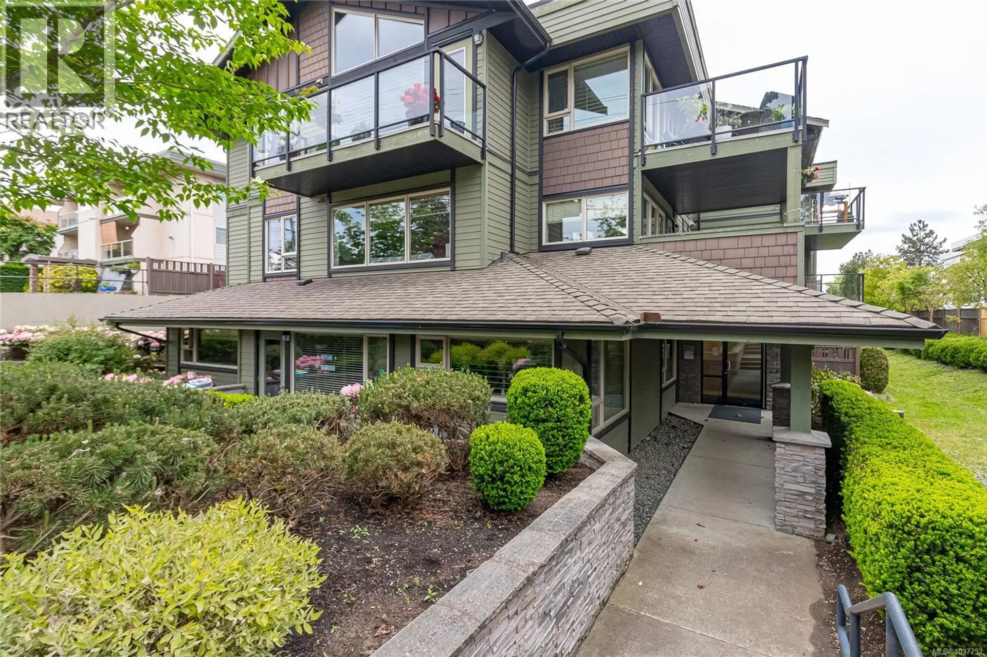 Property at #201 257 Moilliet St S, Parksville, BC
