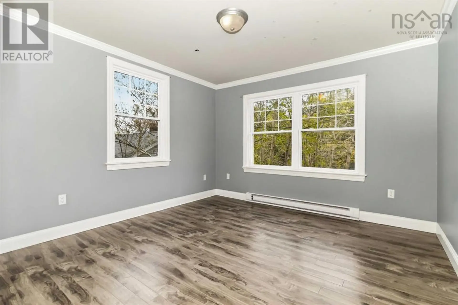 91 Meadowbrook Drive - Image 13