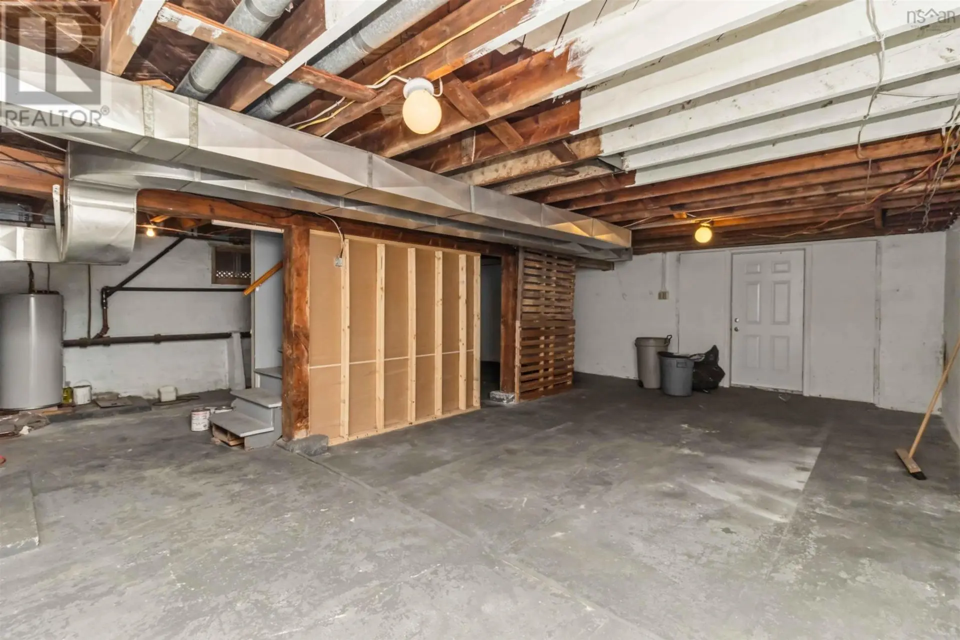 91 Meadowbrook Drive - Image 16