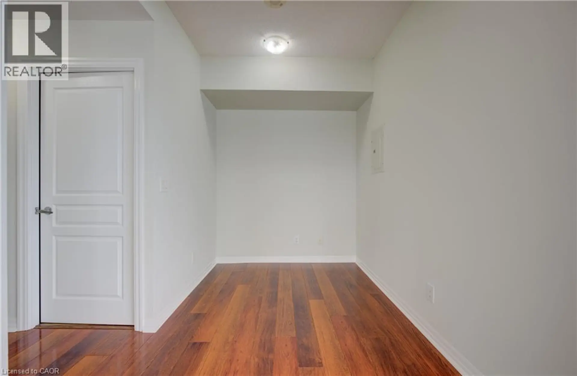 #3104 225 WEBB Drive - Image 5
