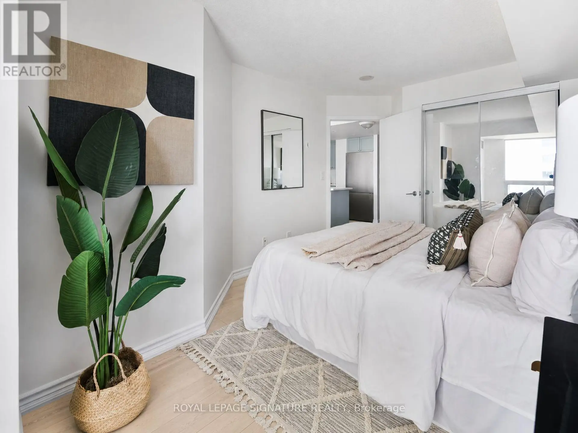 #1102 231 FORT YORK BOULEVARD - Image 11
