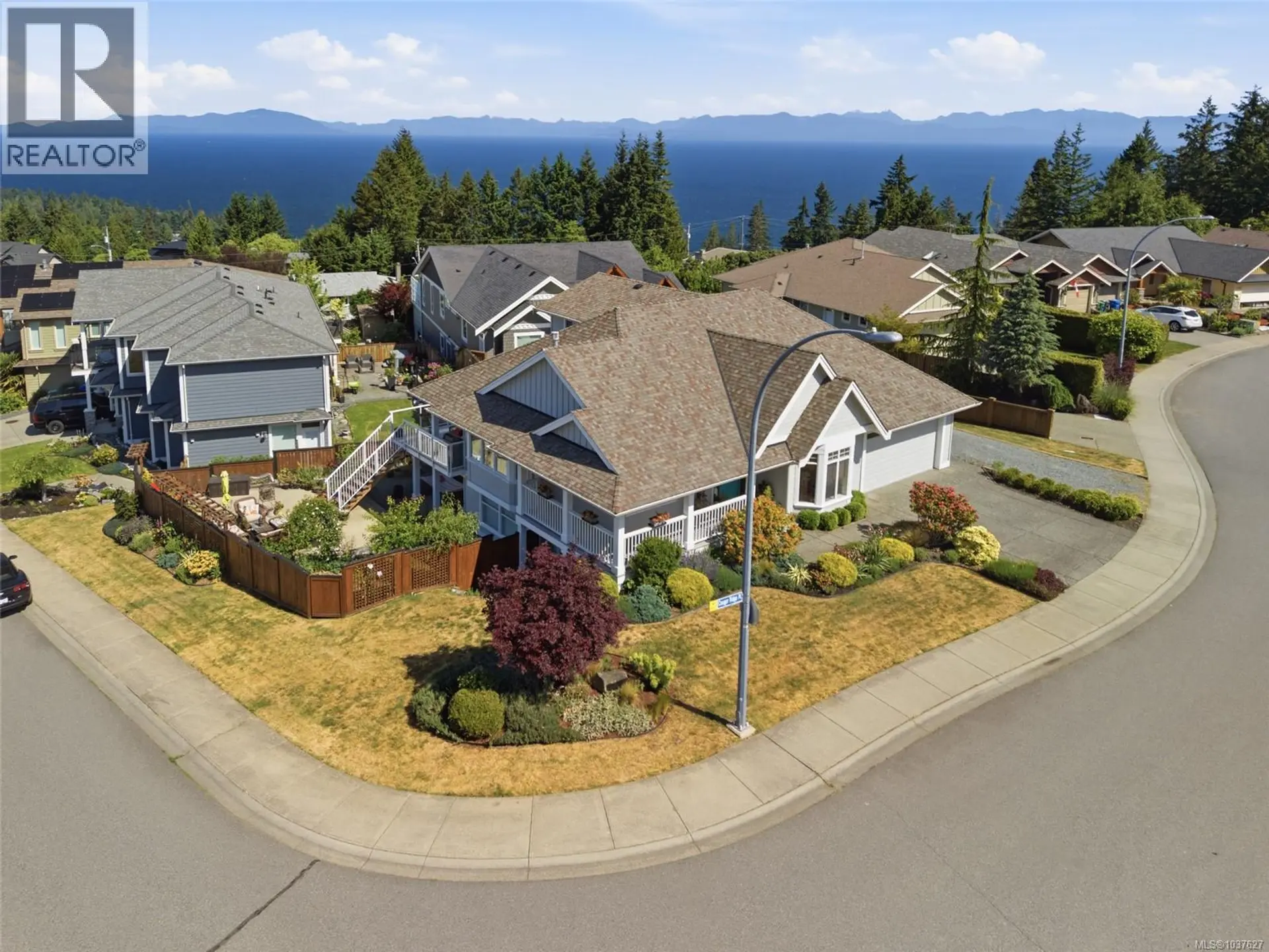 Property at 5566 Cougar Ridge Pl, Nanaimo, BC
