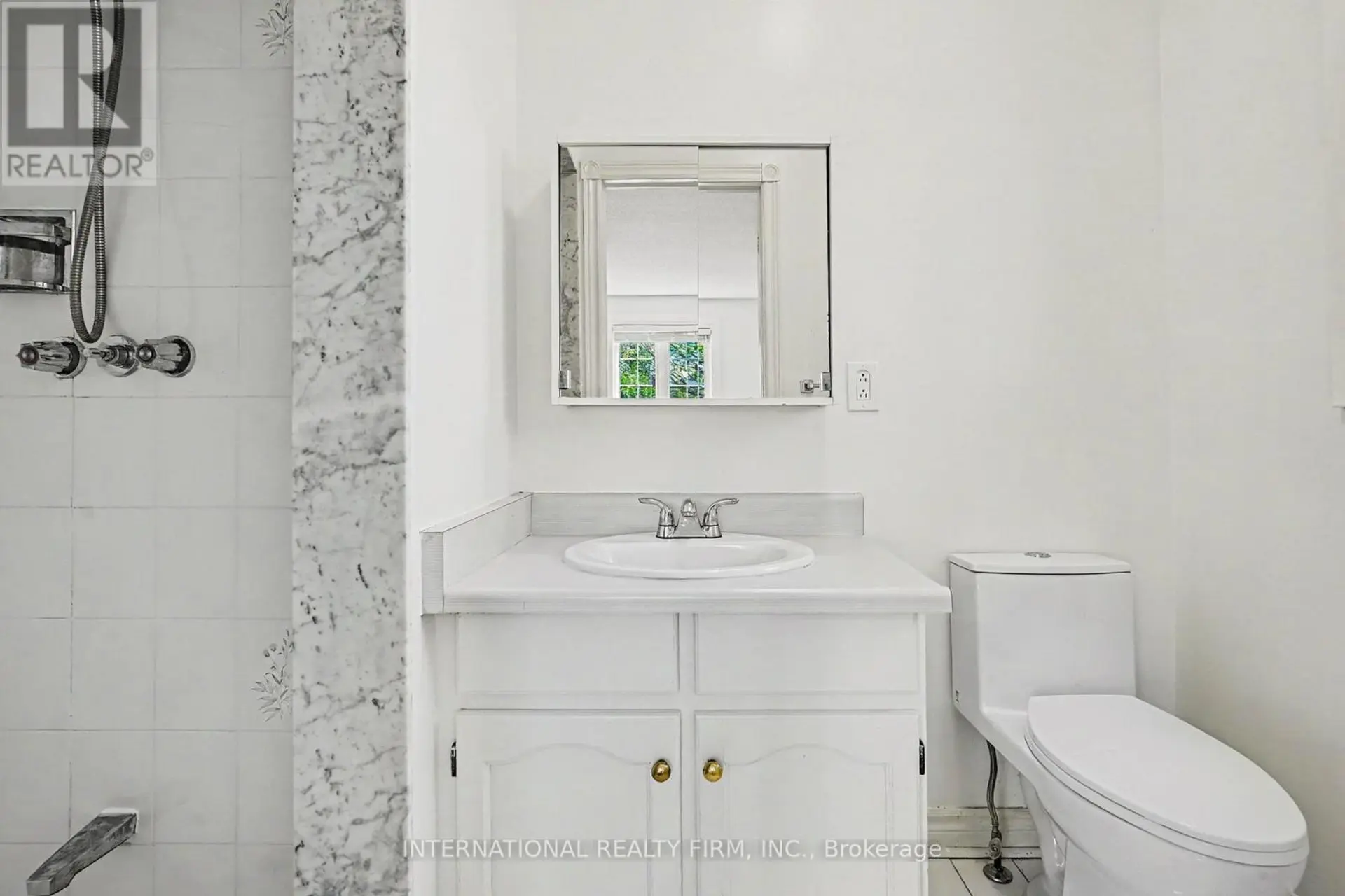 46 HEATH STREET - Image 11