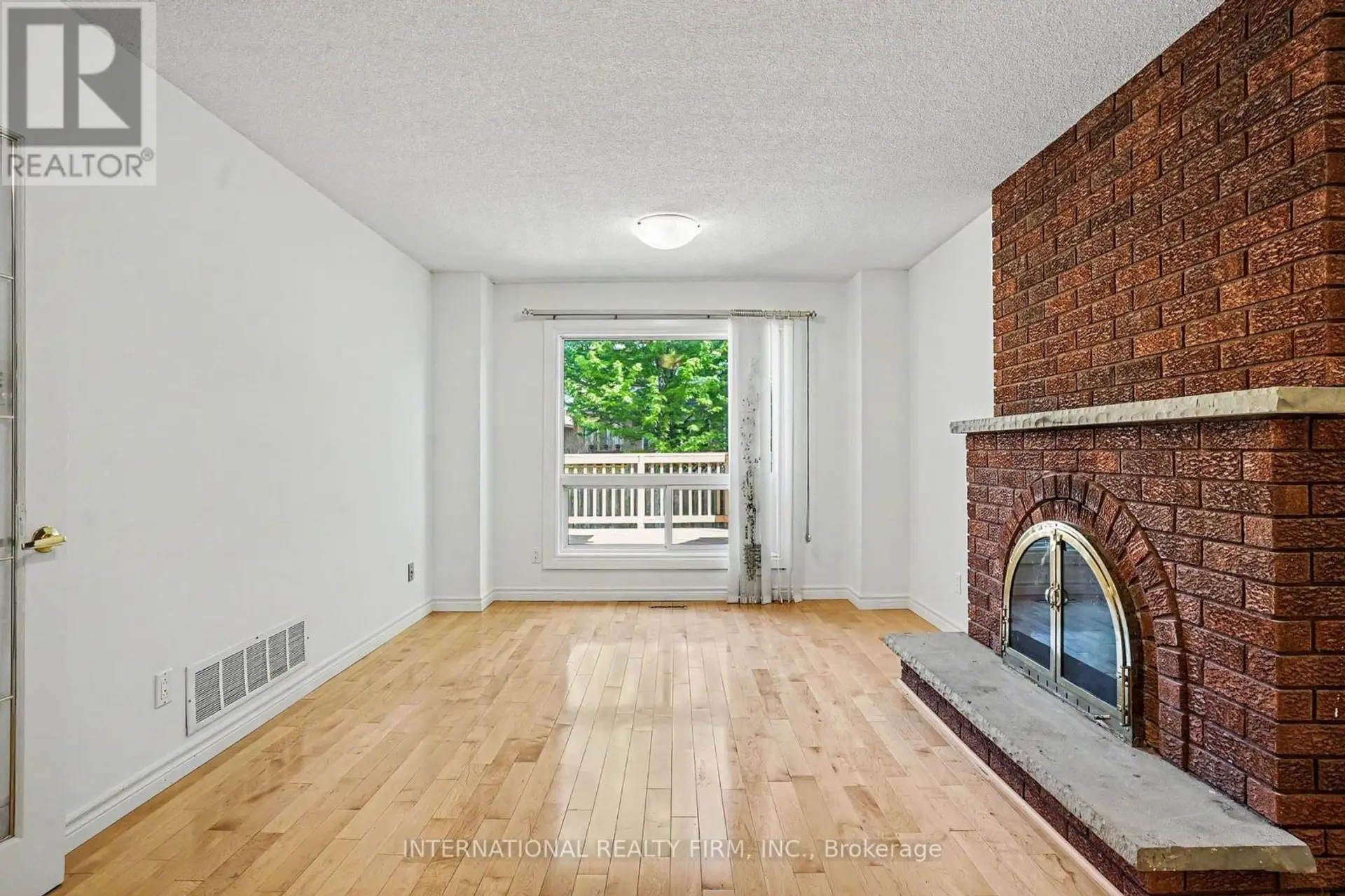 46 HEATH STREET - Image 3