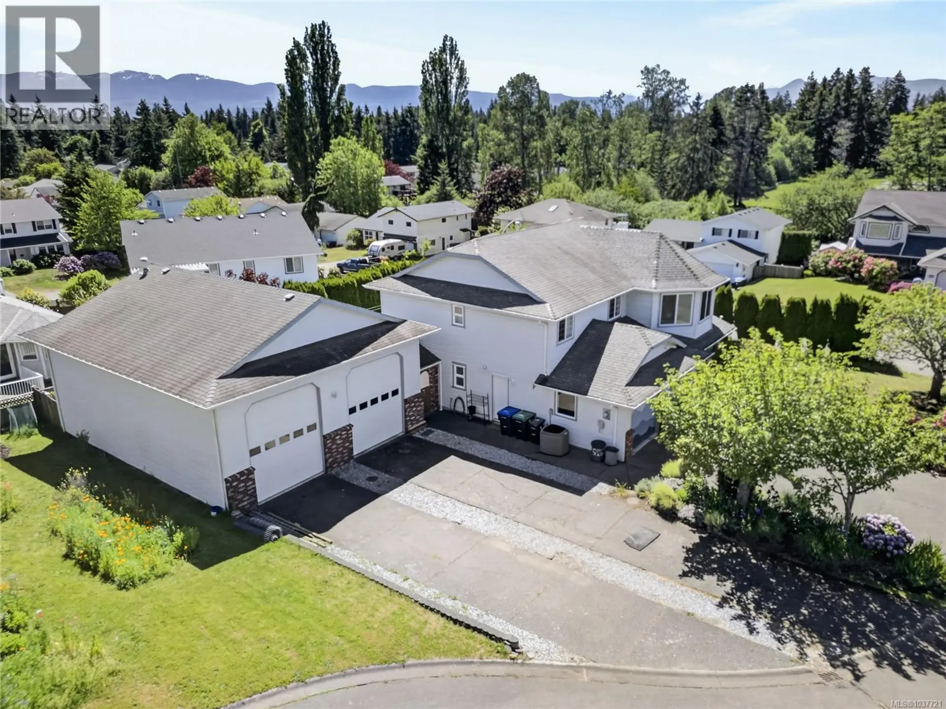 Property at 1425 Sabre Crt, Comox, BC