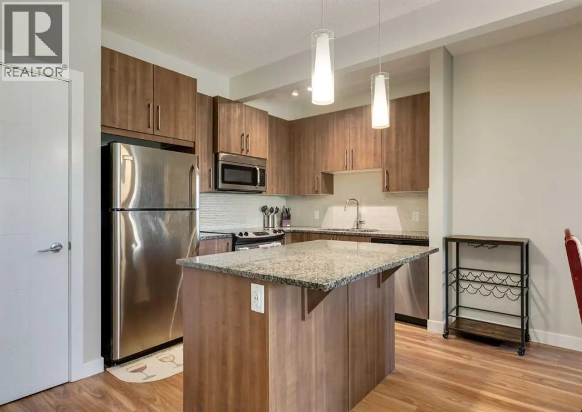 #7 4 Sage Hill Terrace NW - Image 2