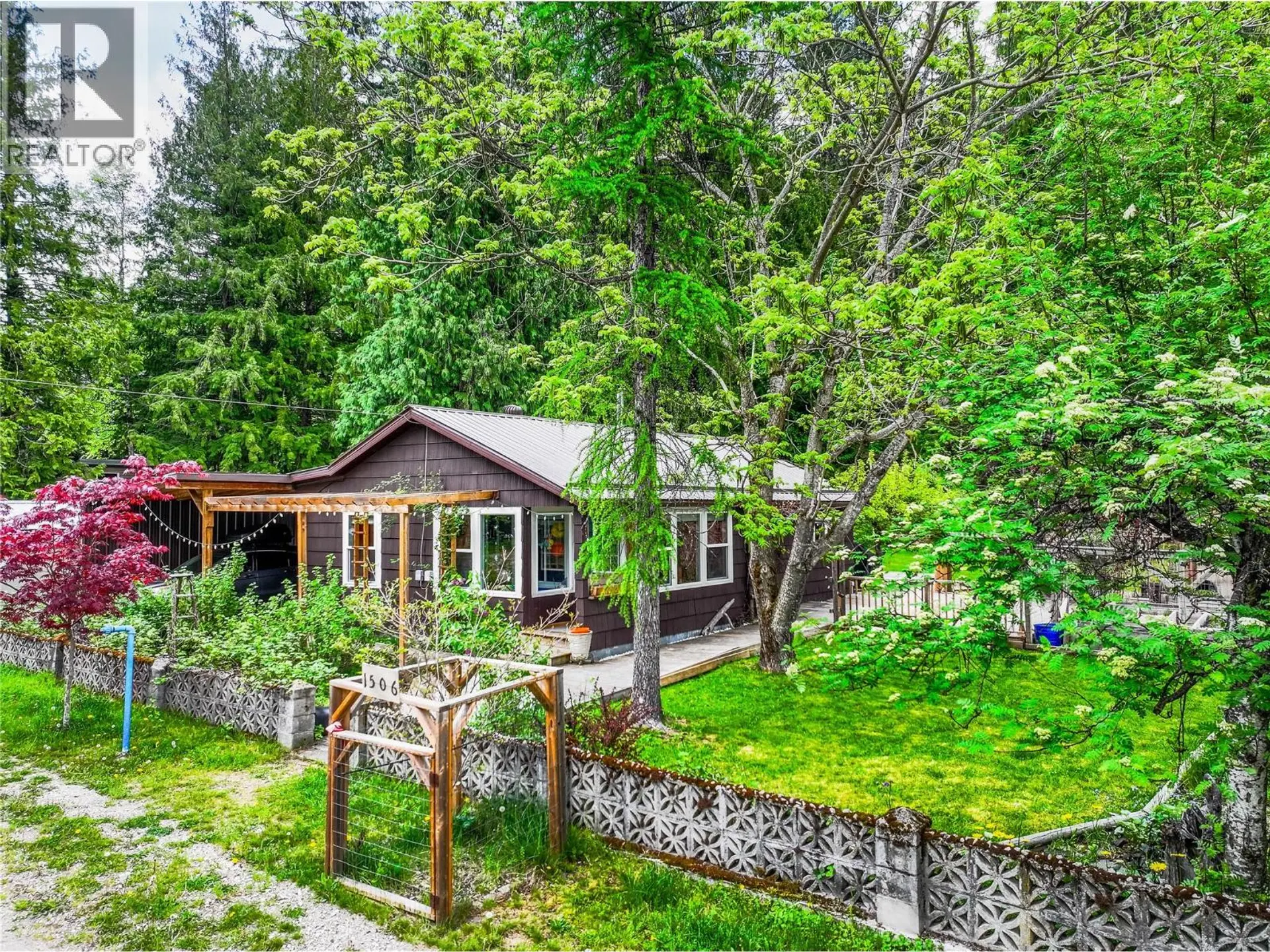 Property at 1506 Campbell Avenue, Riondel, BC
