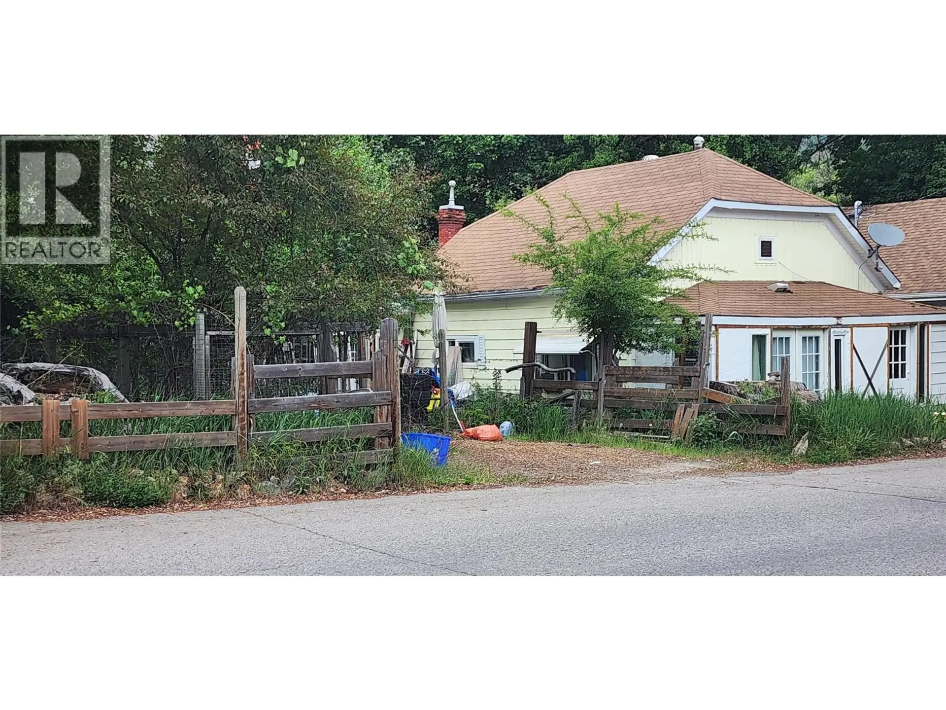 173 75th Avenue - Image 3