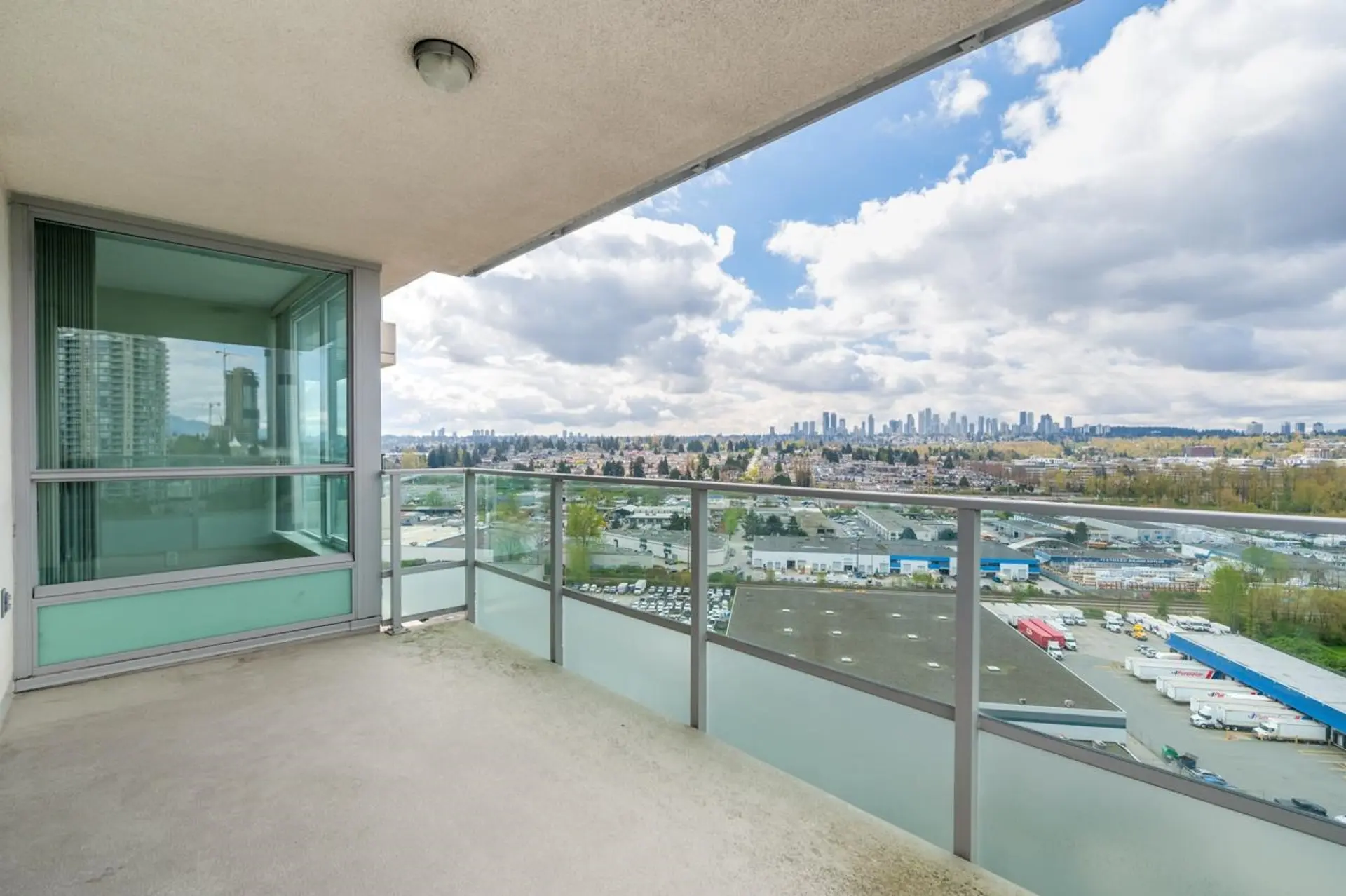 #1703 2232 Douglas Road - Image 3